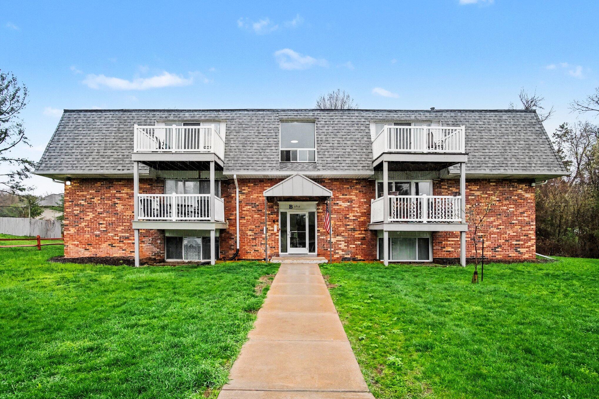 6712 Cascade Road SE Grand Rapids MI 49546