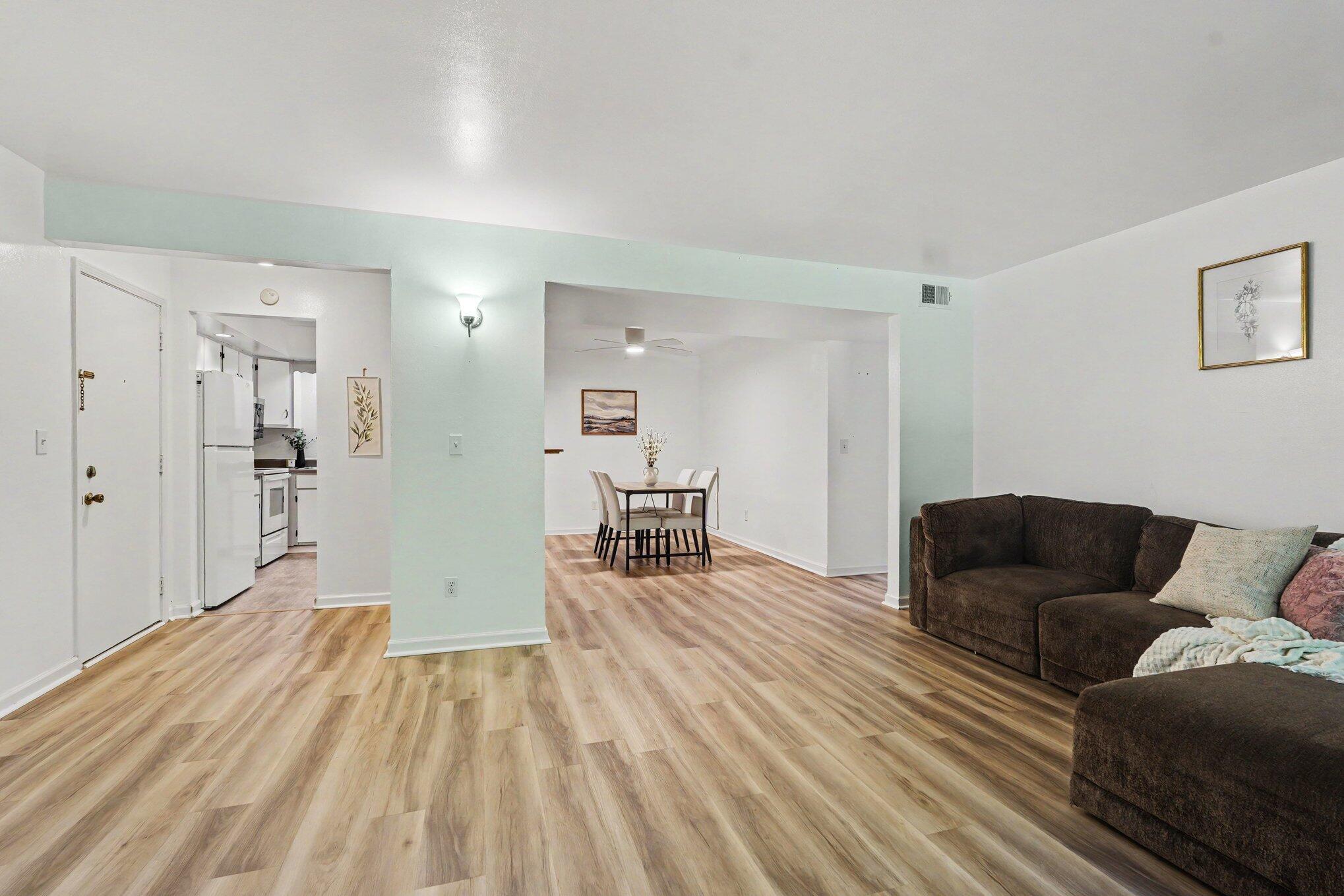 6712 Cascade Road SE Grand Rapids MI 49546
