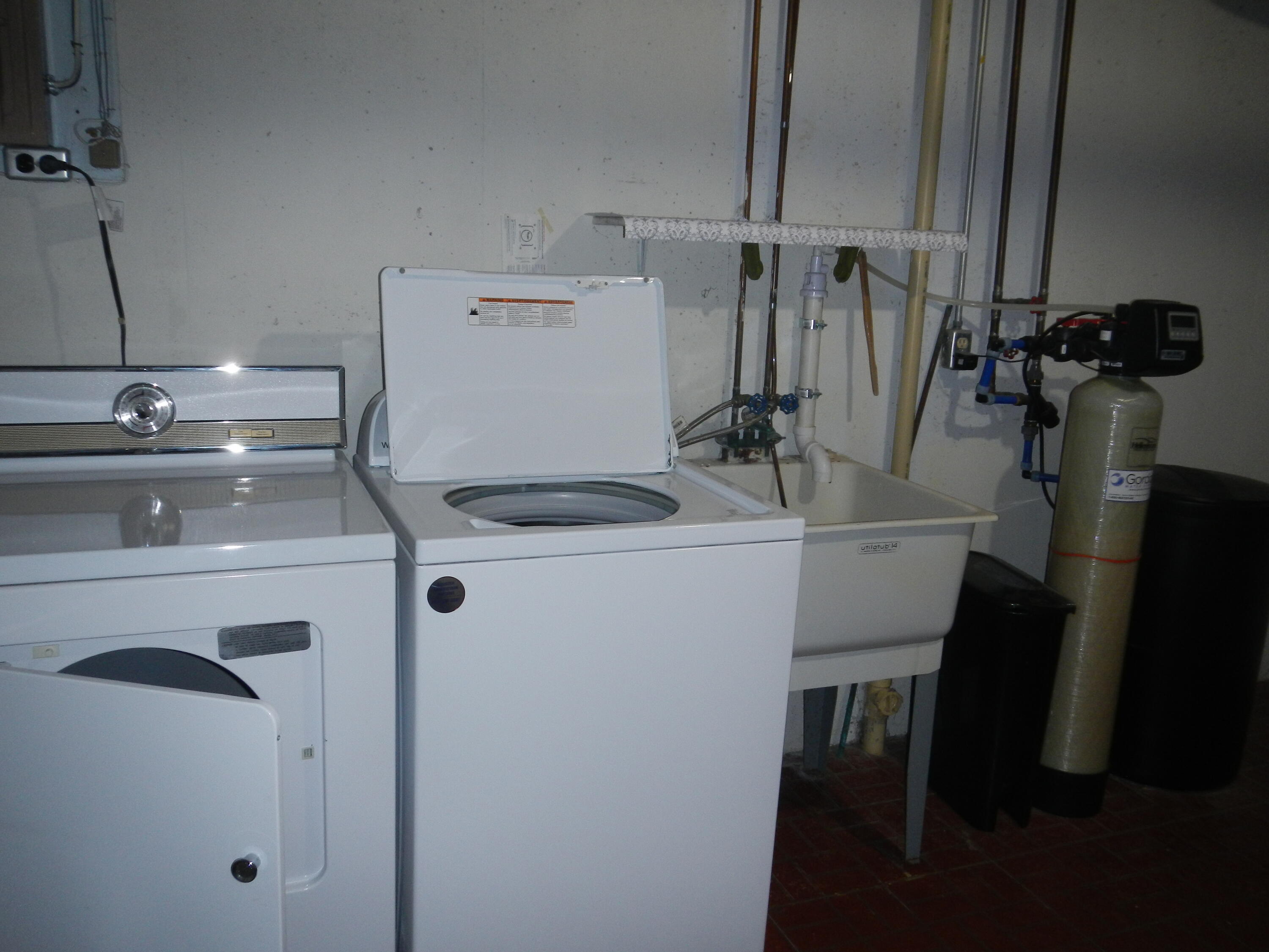 10159 S Pheasant Run Portage MI 49024