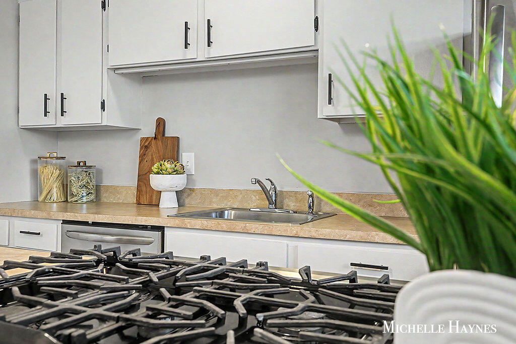 1857 Georgetown Drive SE Grand Rapids MI 49506