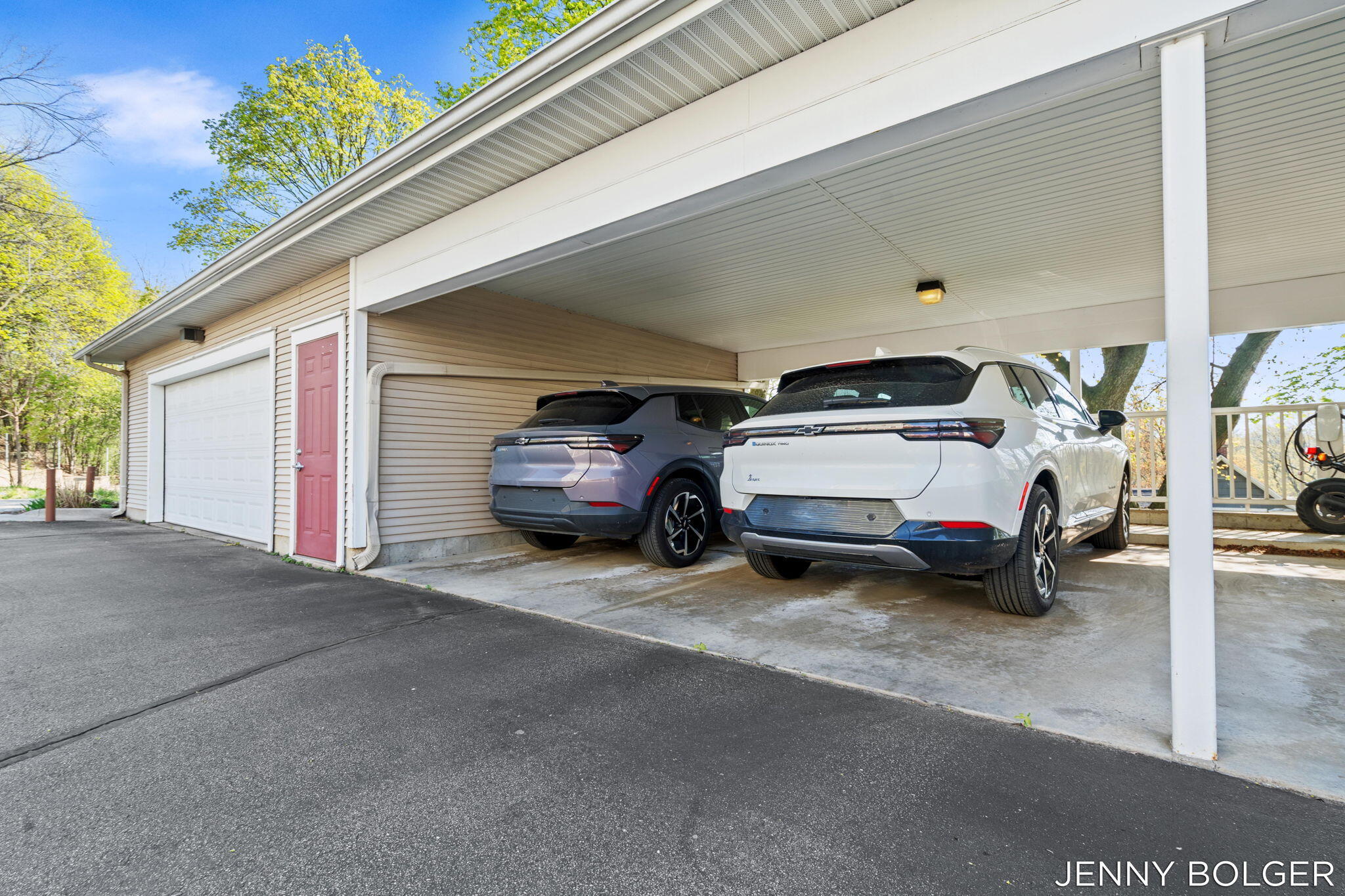 800 Livingston Avenue NE Grand Rapids MI 49503