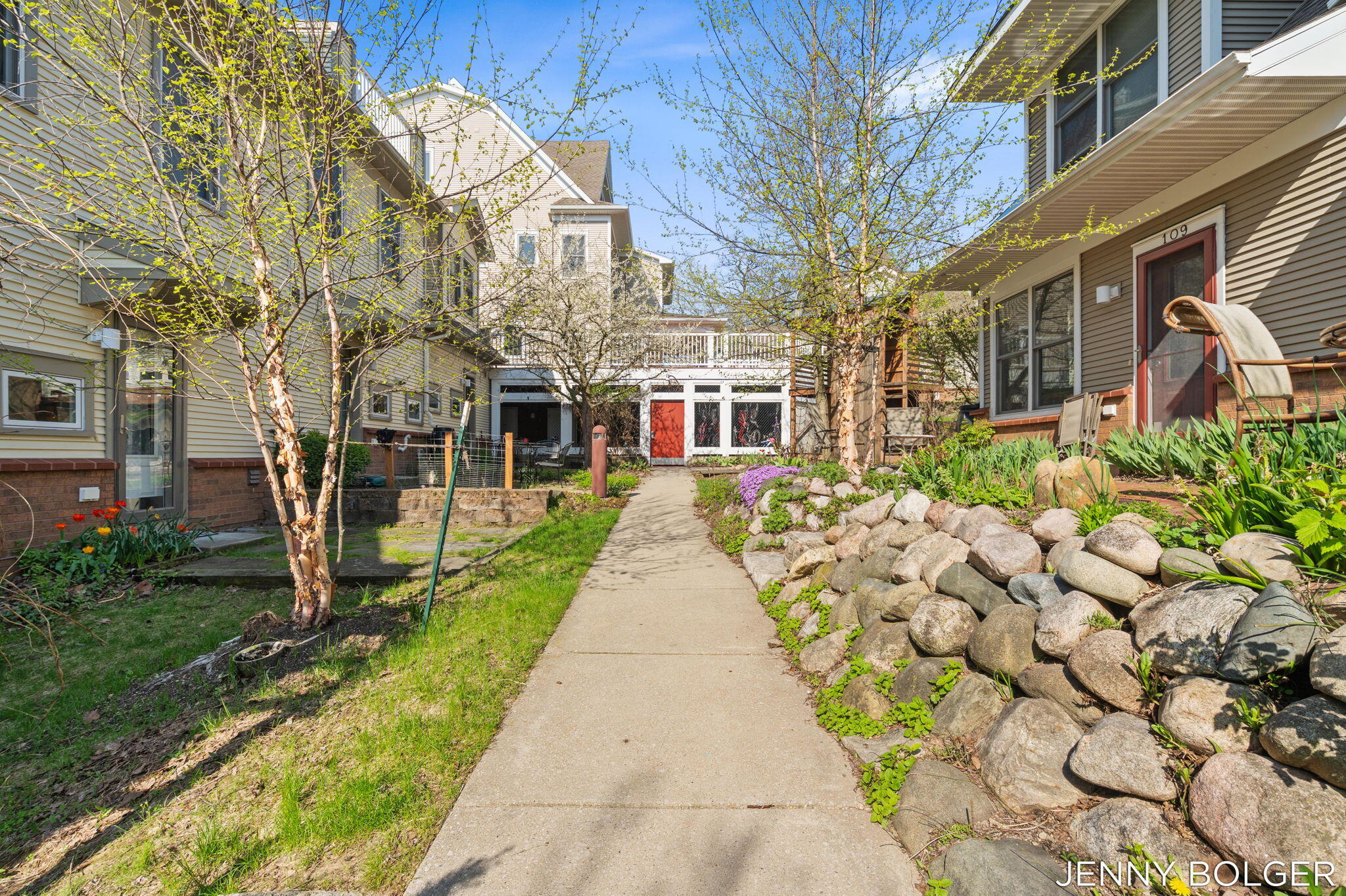 800 Livingston Avenue NE Grand Rapids MI 49503