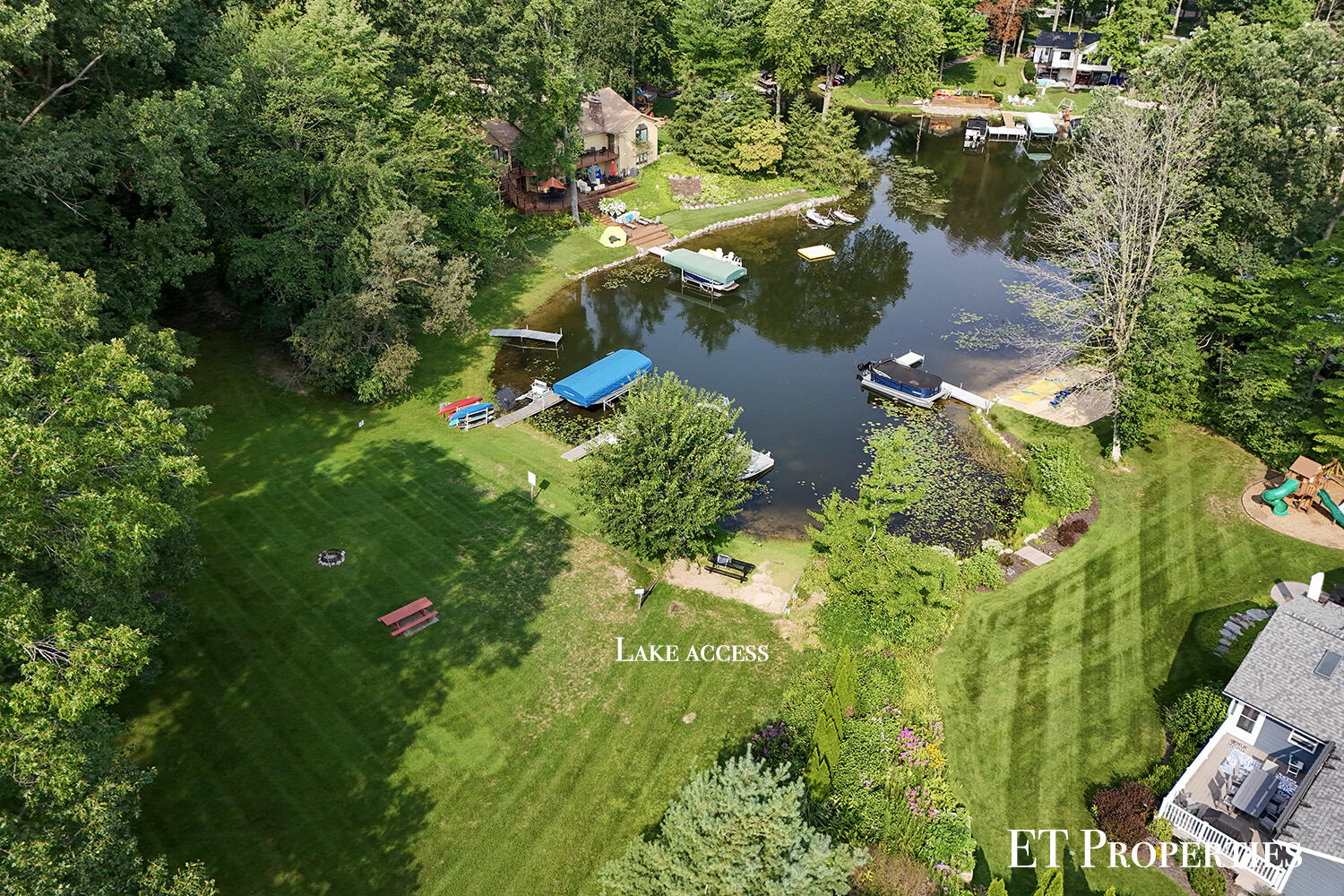6681 Boca Vista Drive NE Rockford MI 49341