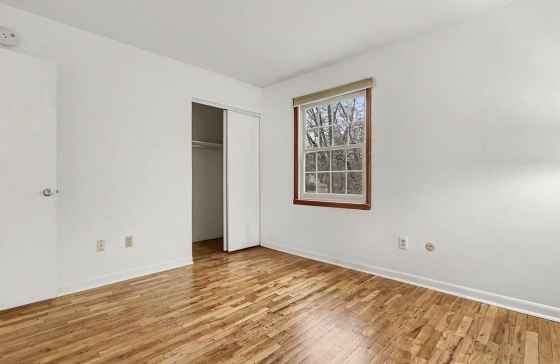 709 Garland Circle Kalamazoo MI 49008
