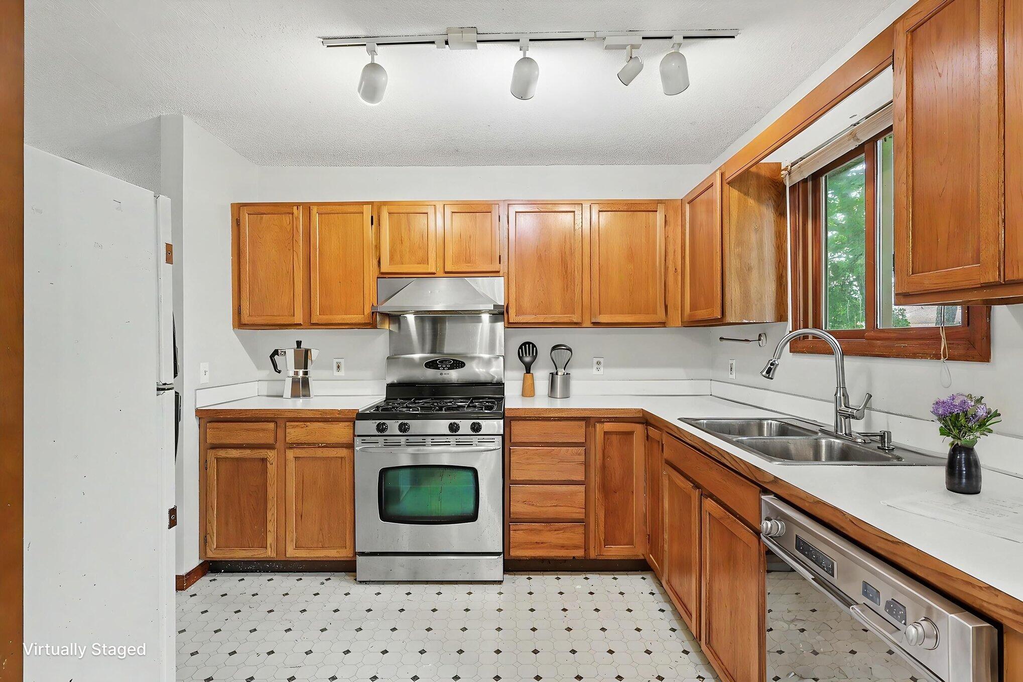 3320 Germaine Road Muskegon MI 49441