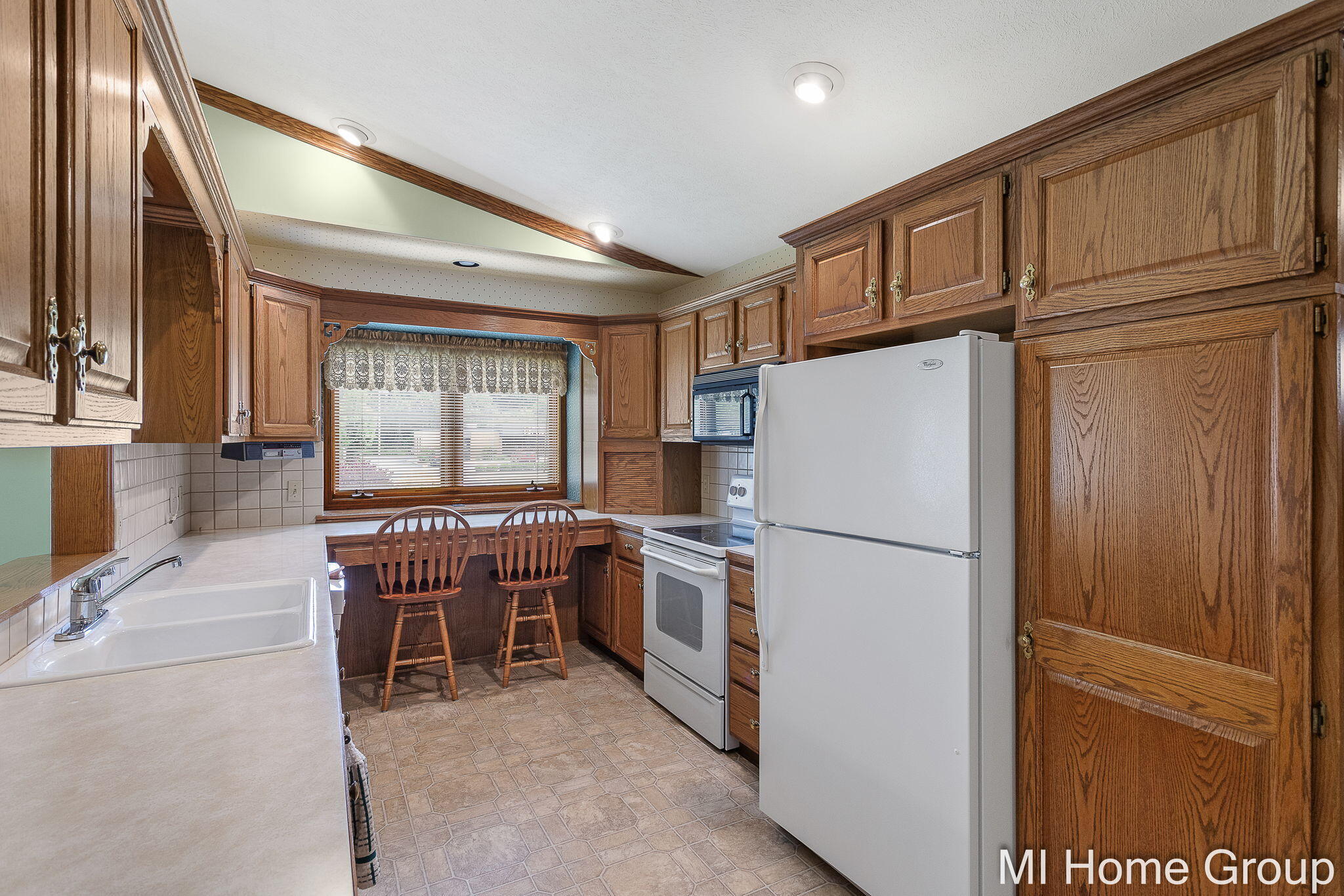 500 W Main Avenue Zeeland MI 49464