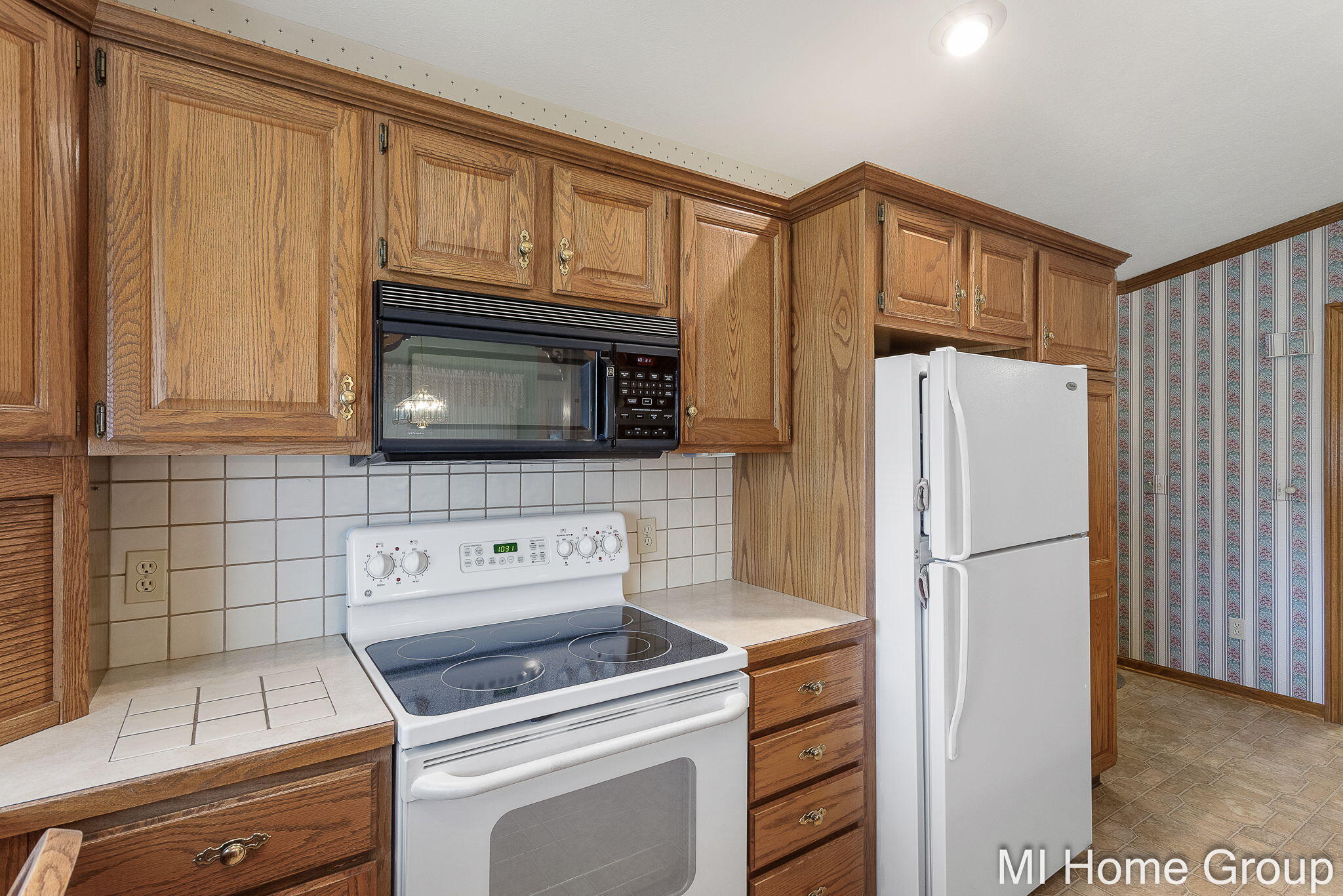 500 W Main Avenue Zeeland MI 49464