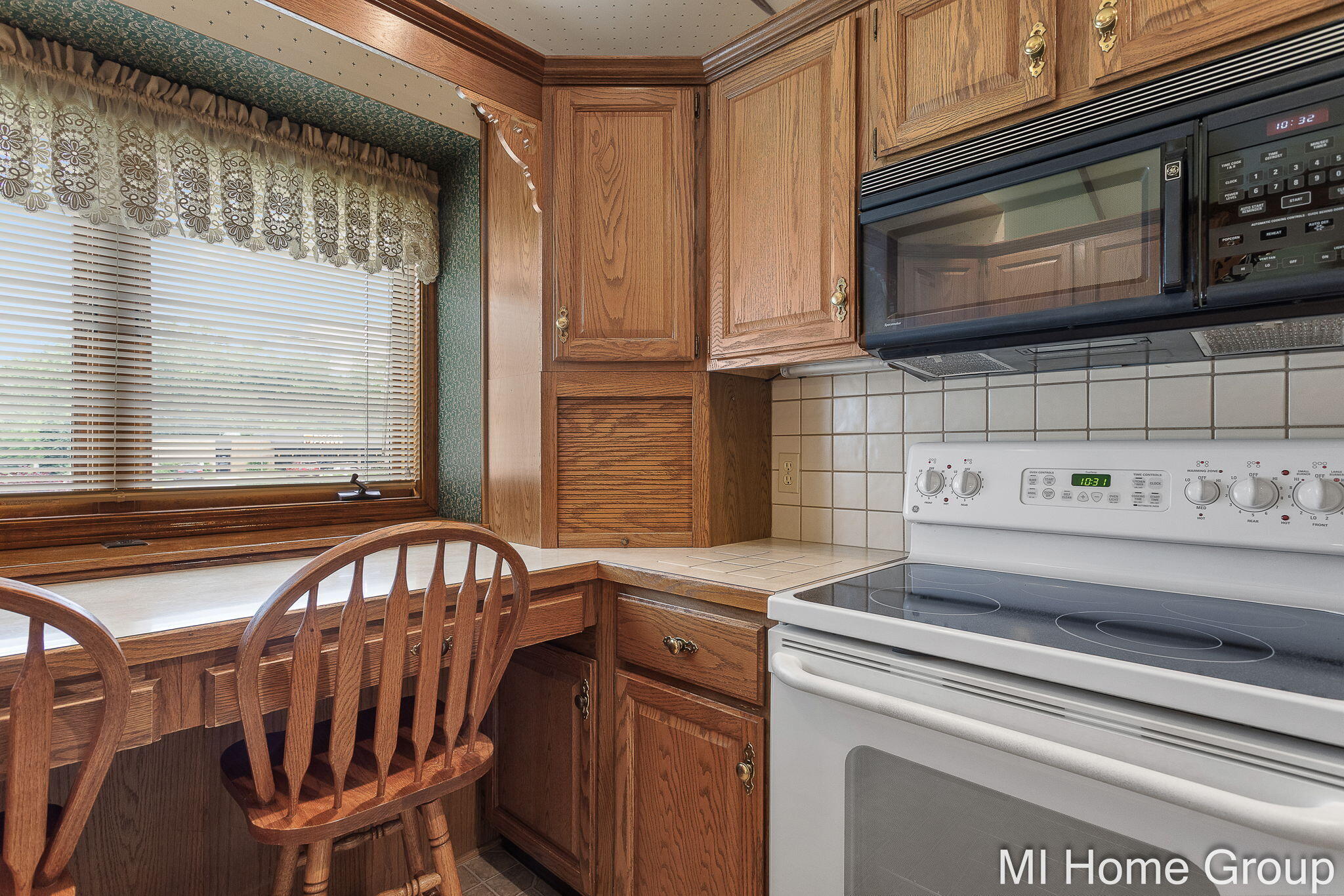 500 W Main Avenue Zeeland MI 49464