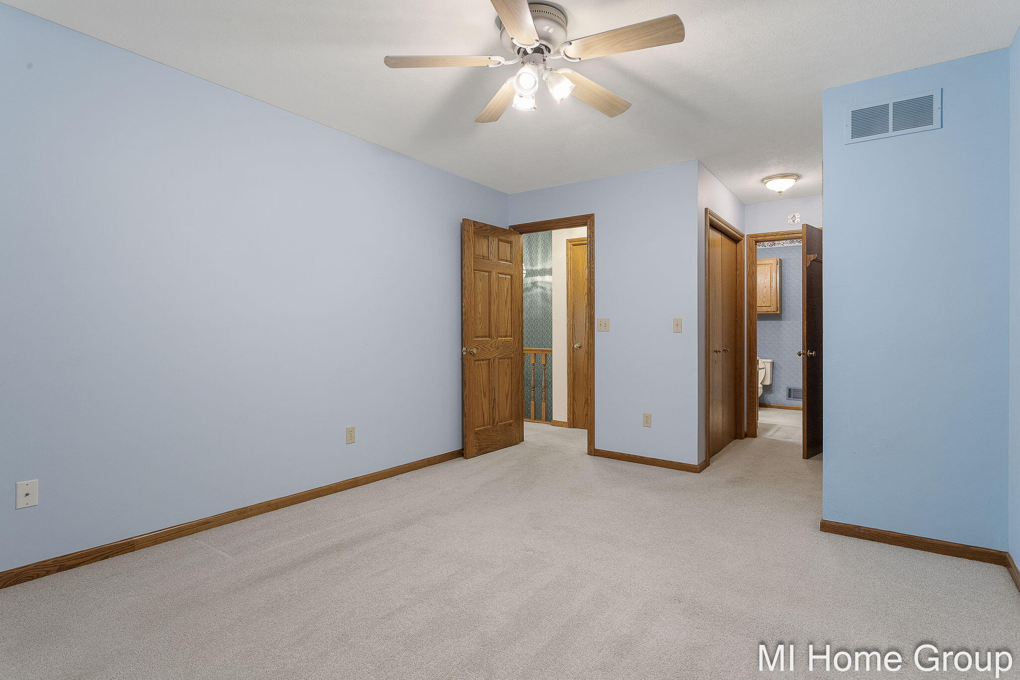 500 W Main Avenue Zeeland MI 49464