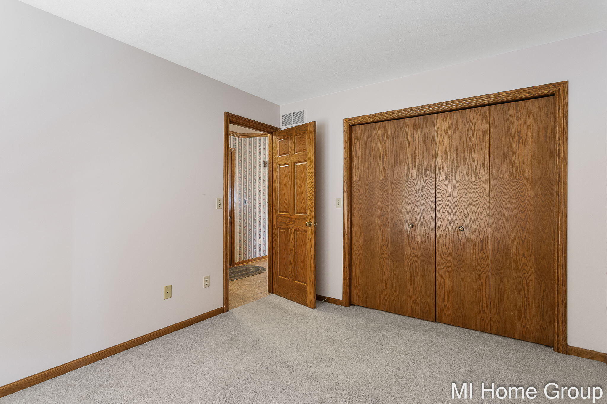 500 W Main Avenue Zeeland MI 49464