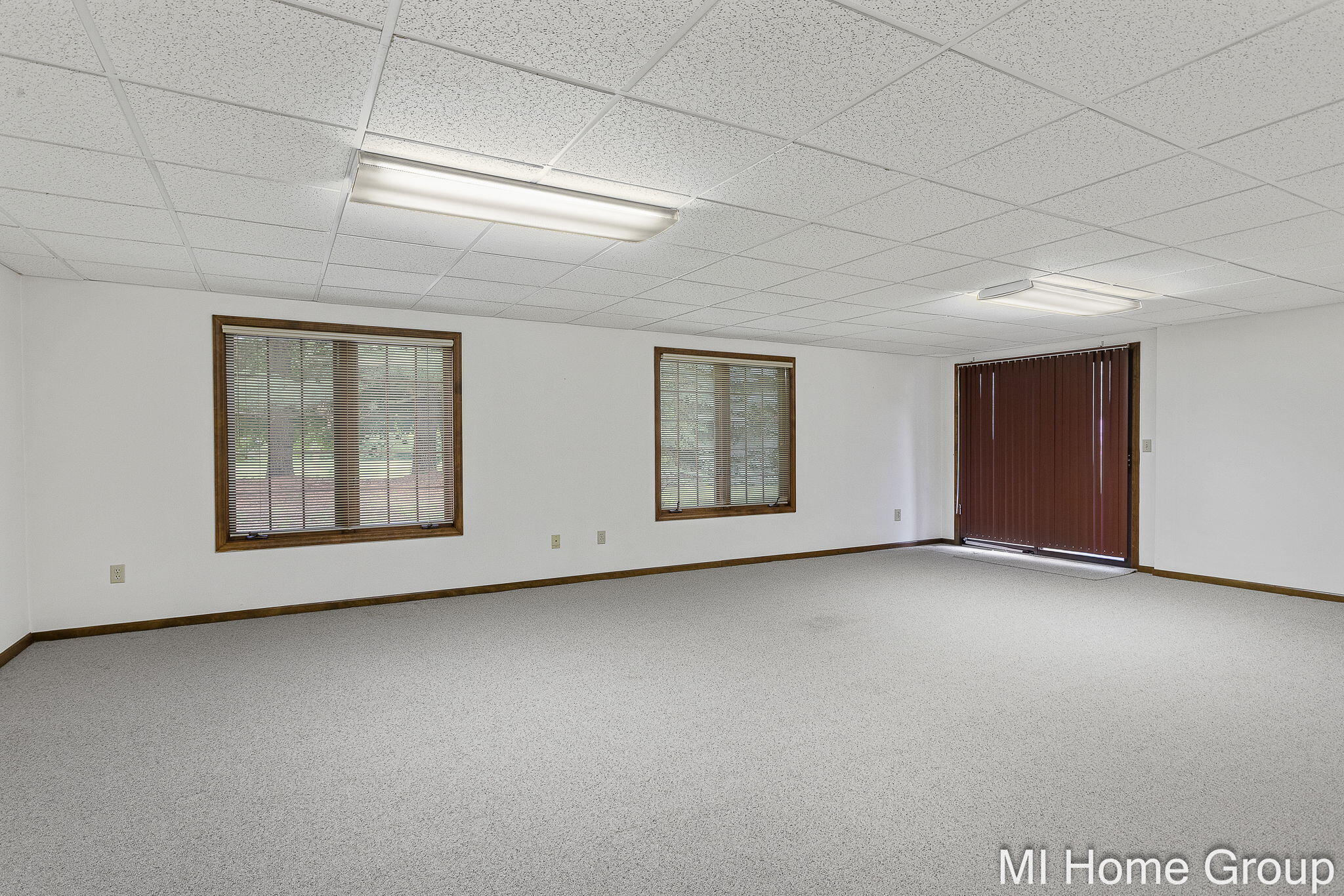 500 W Main Avenue Zeeland MI 49464