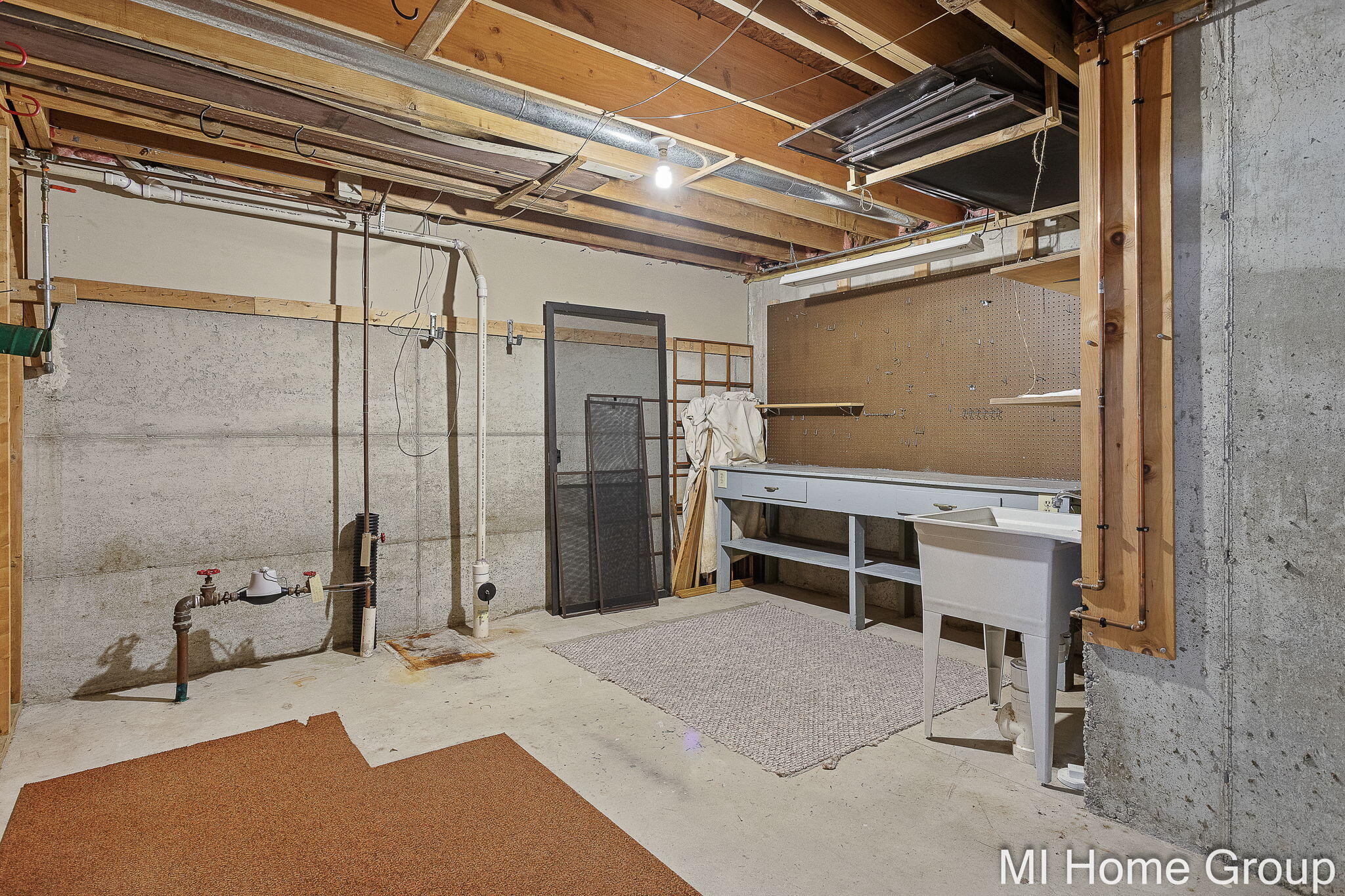 500 W Main Avenue Zeeland MI 49464