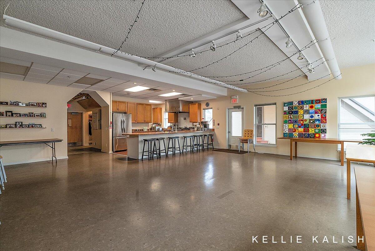814 Livingston Avenue NE Grand Rapids MI 49503