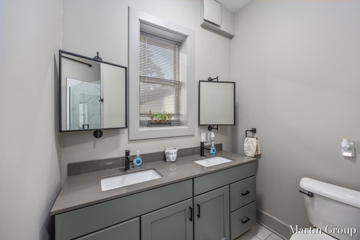 44 Lafayette Avenue NE Grand Rapids MI 49503