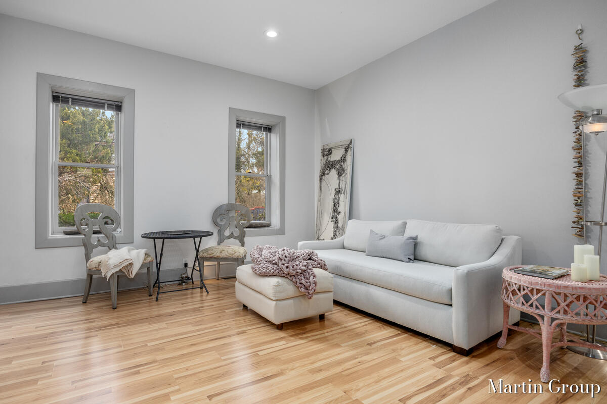 44 Lafayette Avenue NE Grand Rapids MI 49503