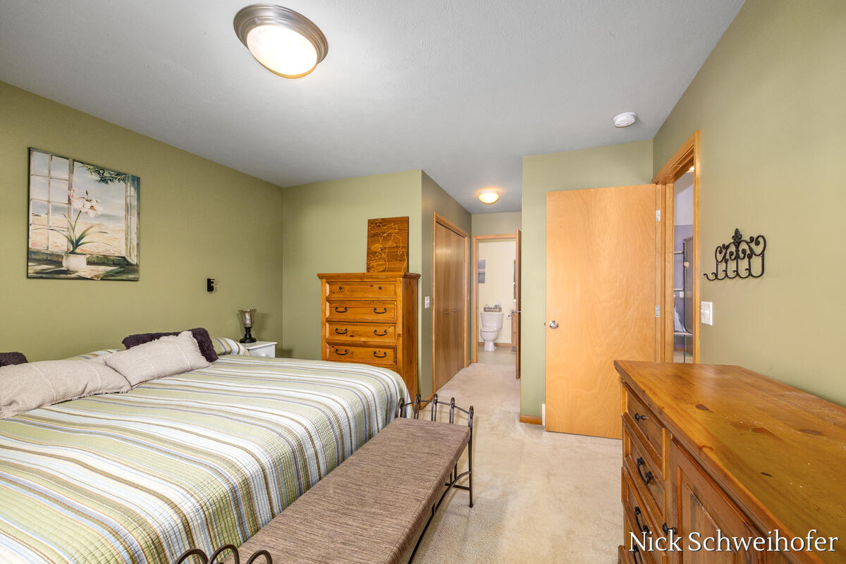 2941 Willow Terrace Court Holland MI 49424