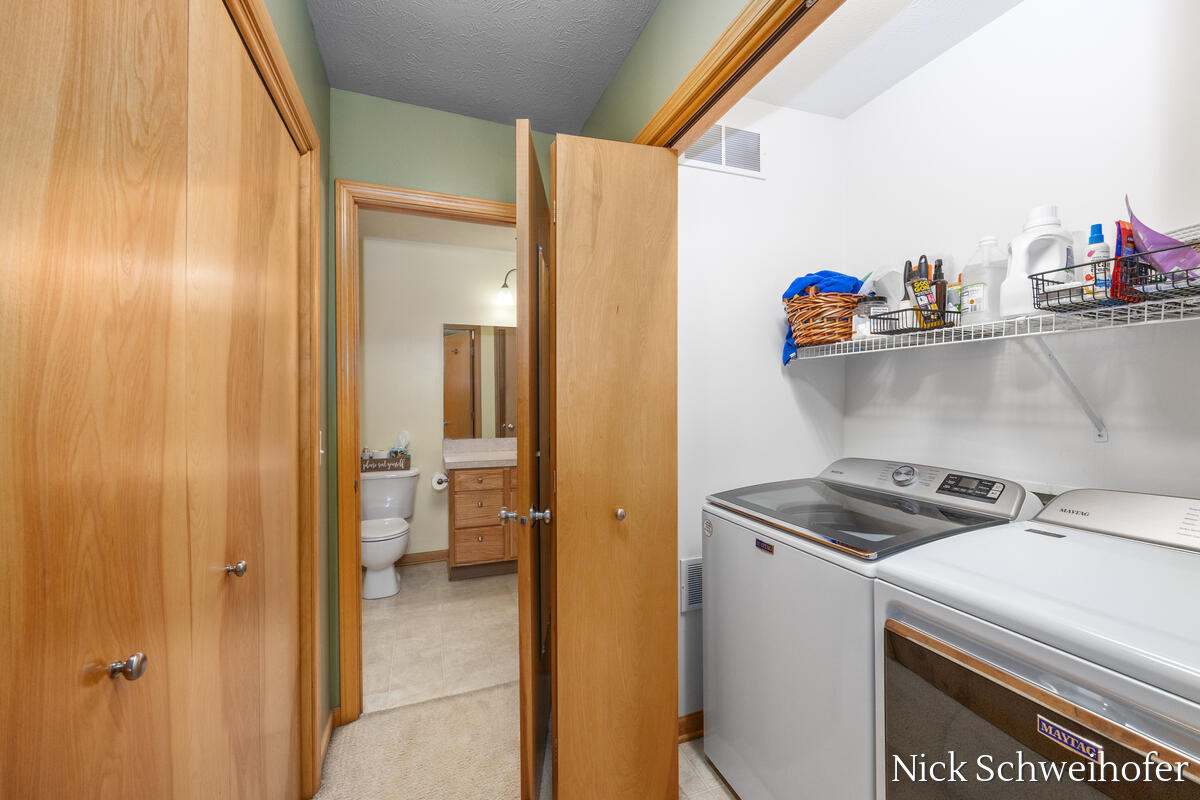 2941 Willow Terrace Court Holland MI 49424