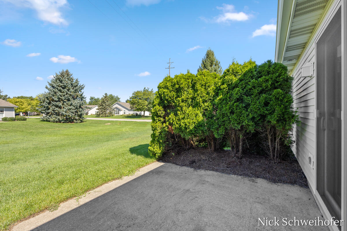 2941 Willow Terrace Court Holland MI 49424