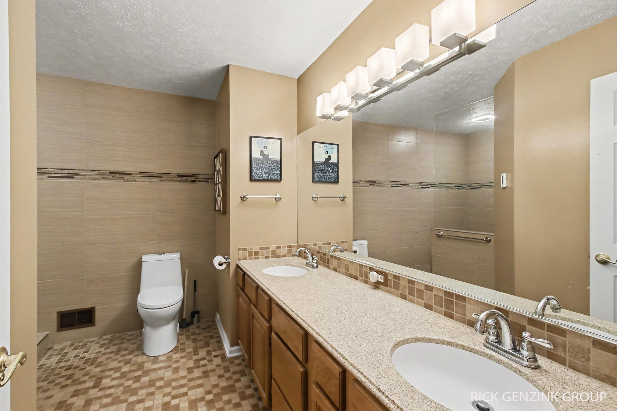 429 Harbor Lake Drive Douglas MI 49406