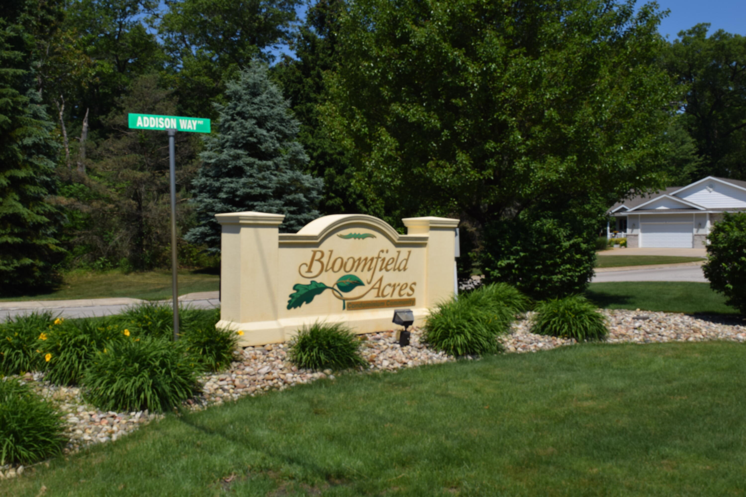 1519 E Addison Way Muskegon MI 49445