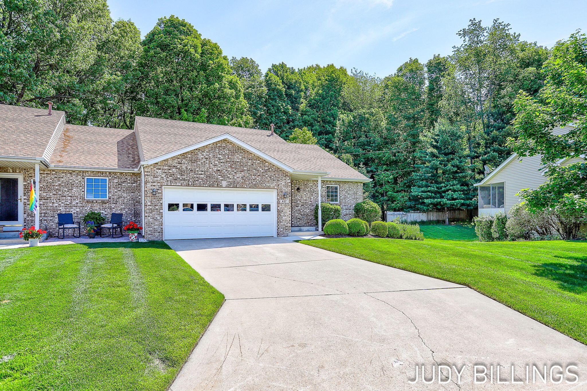 437 Amity Street Douglas MI 49406