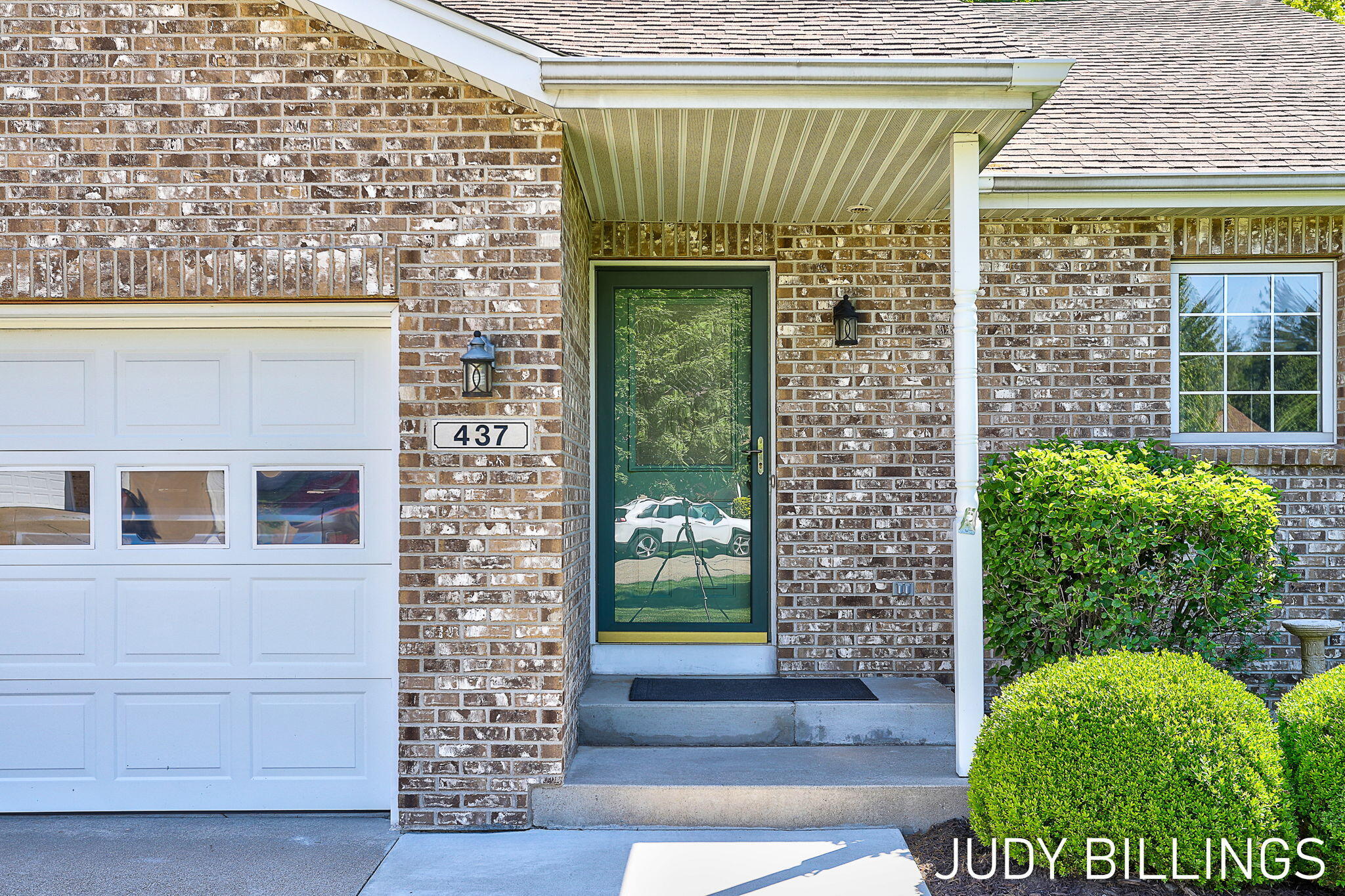 437 Amity Street Douglas MI 49406
