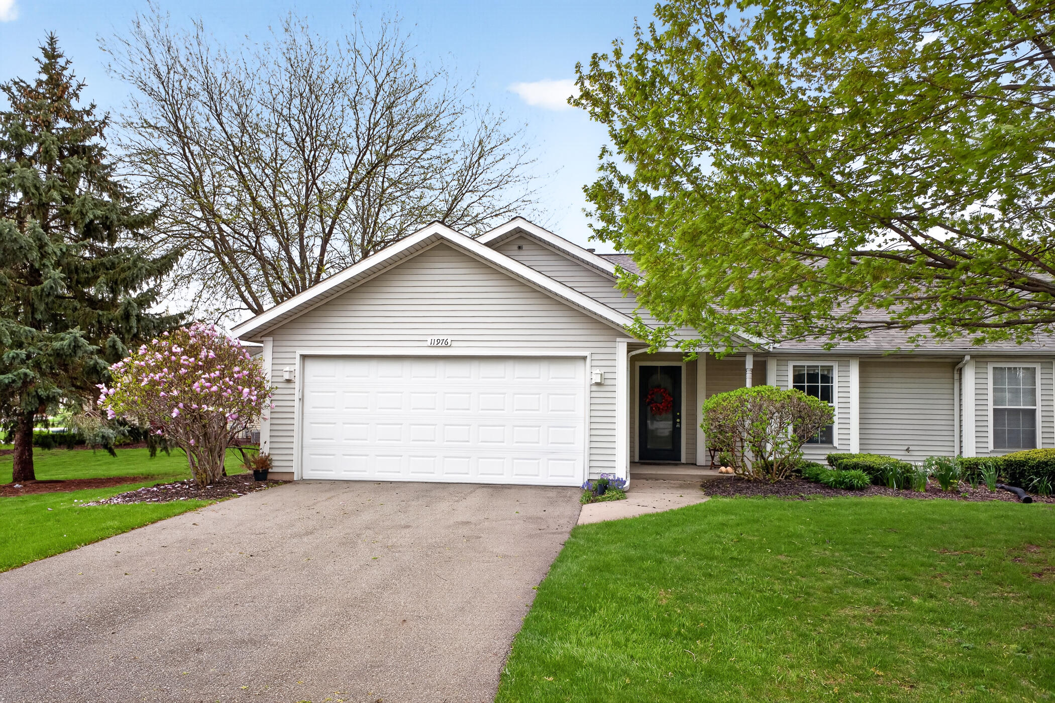 11976 Willow Wood N Holland MI 49424