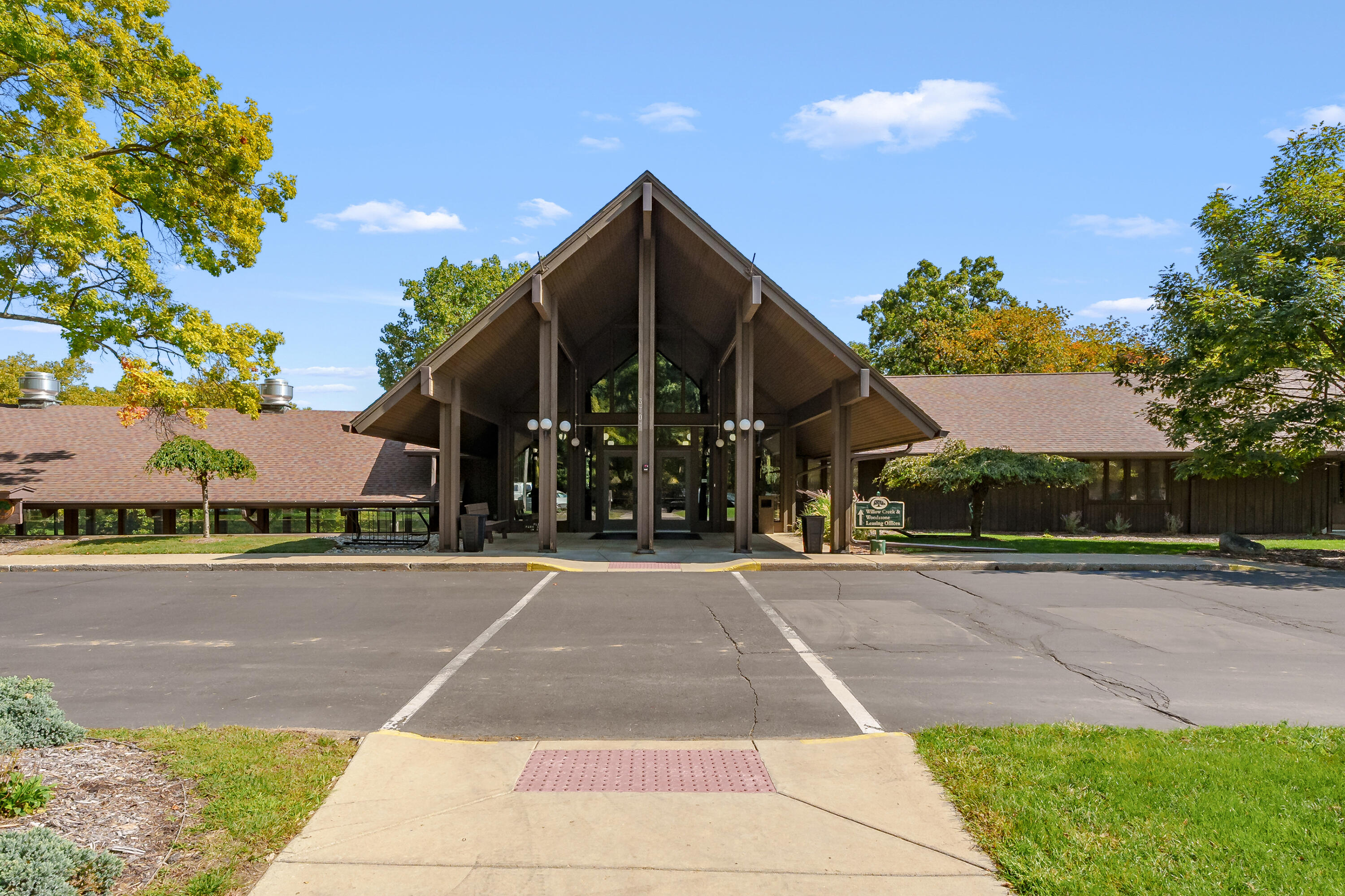 3645 Woodcliff Drive Kalamazoo MI 49008