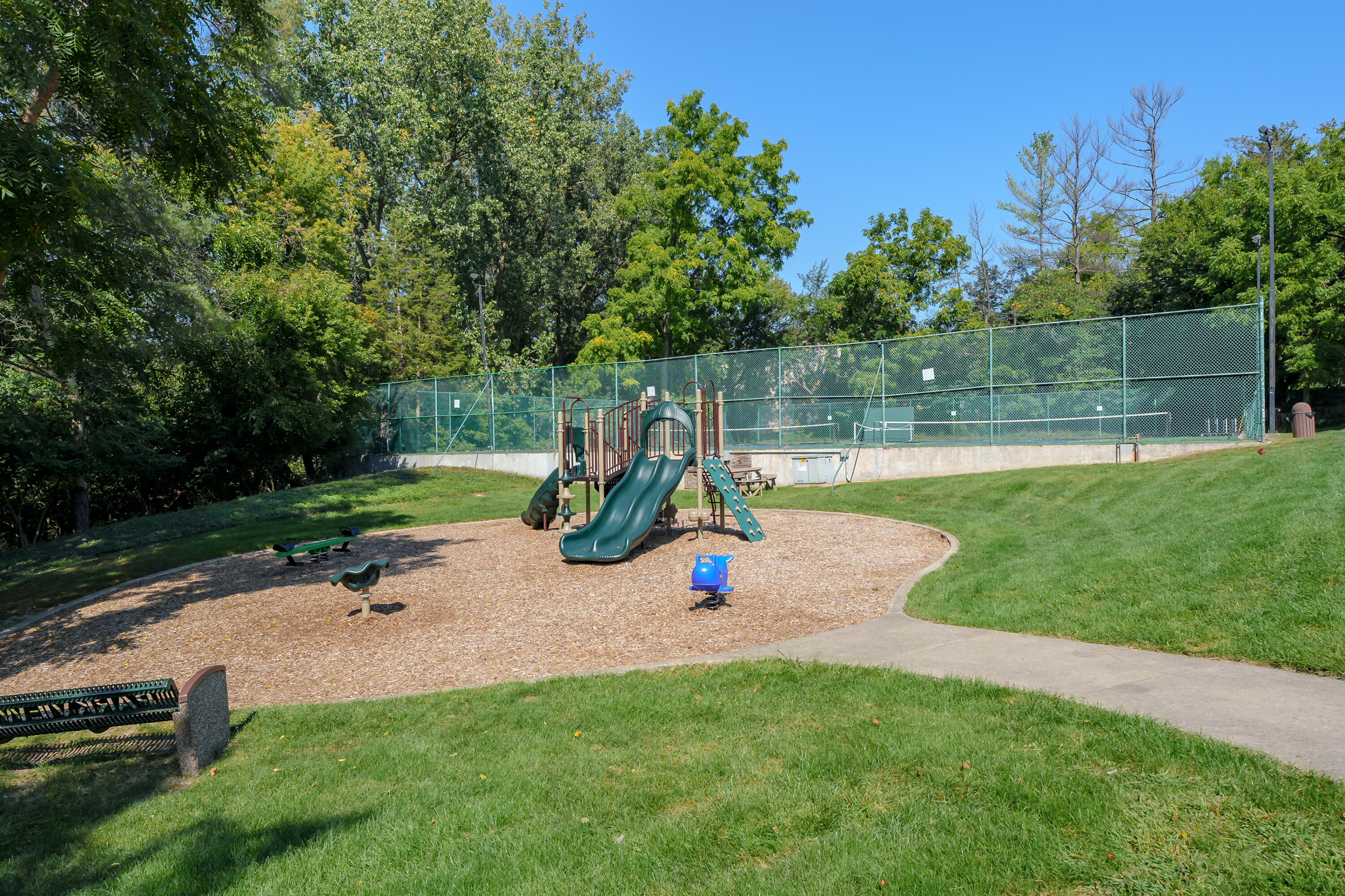 3645 Woodcliff Drive Kalamazoo MI 49008