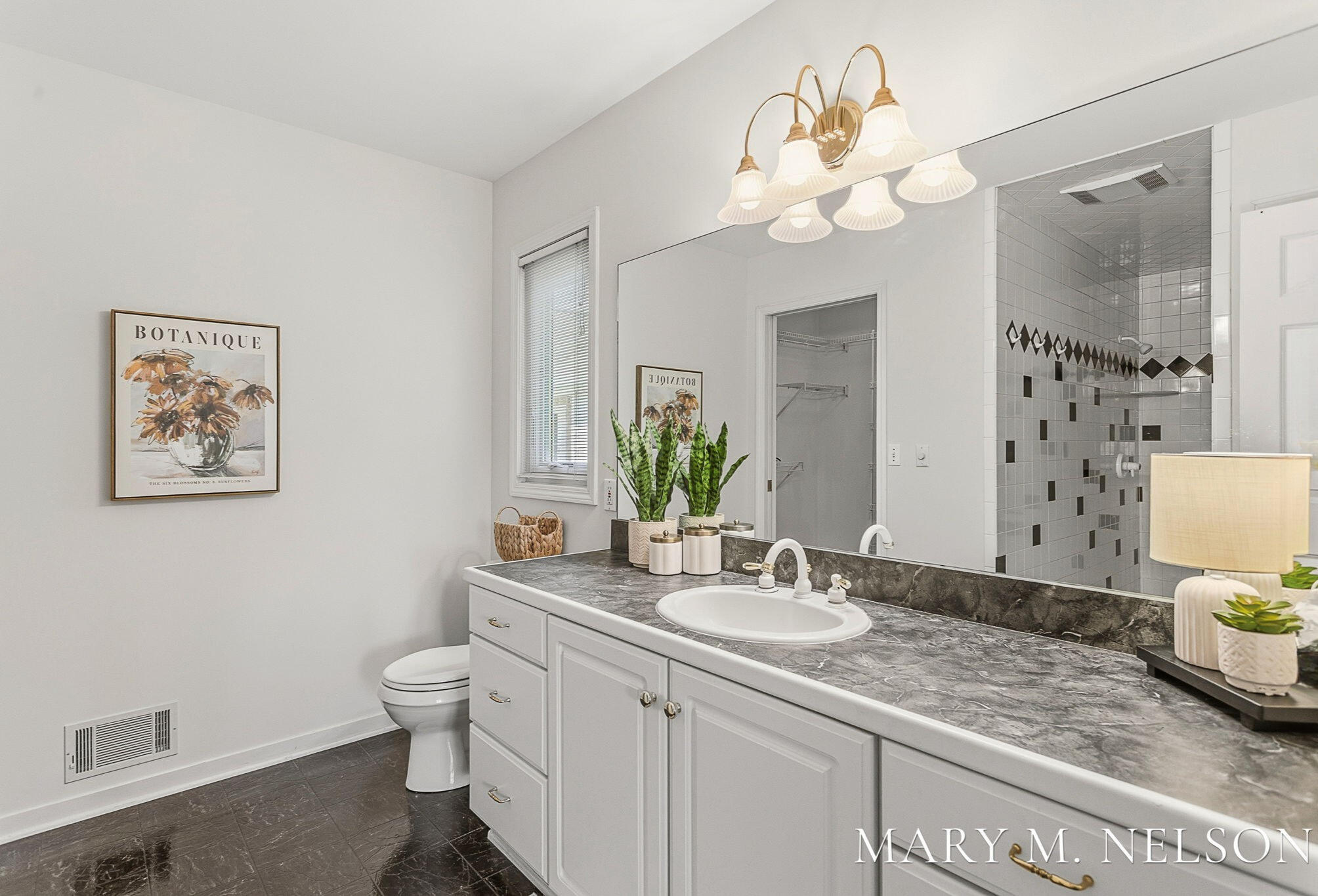 61 Majestic Court Zeeland MI 49464