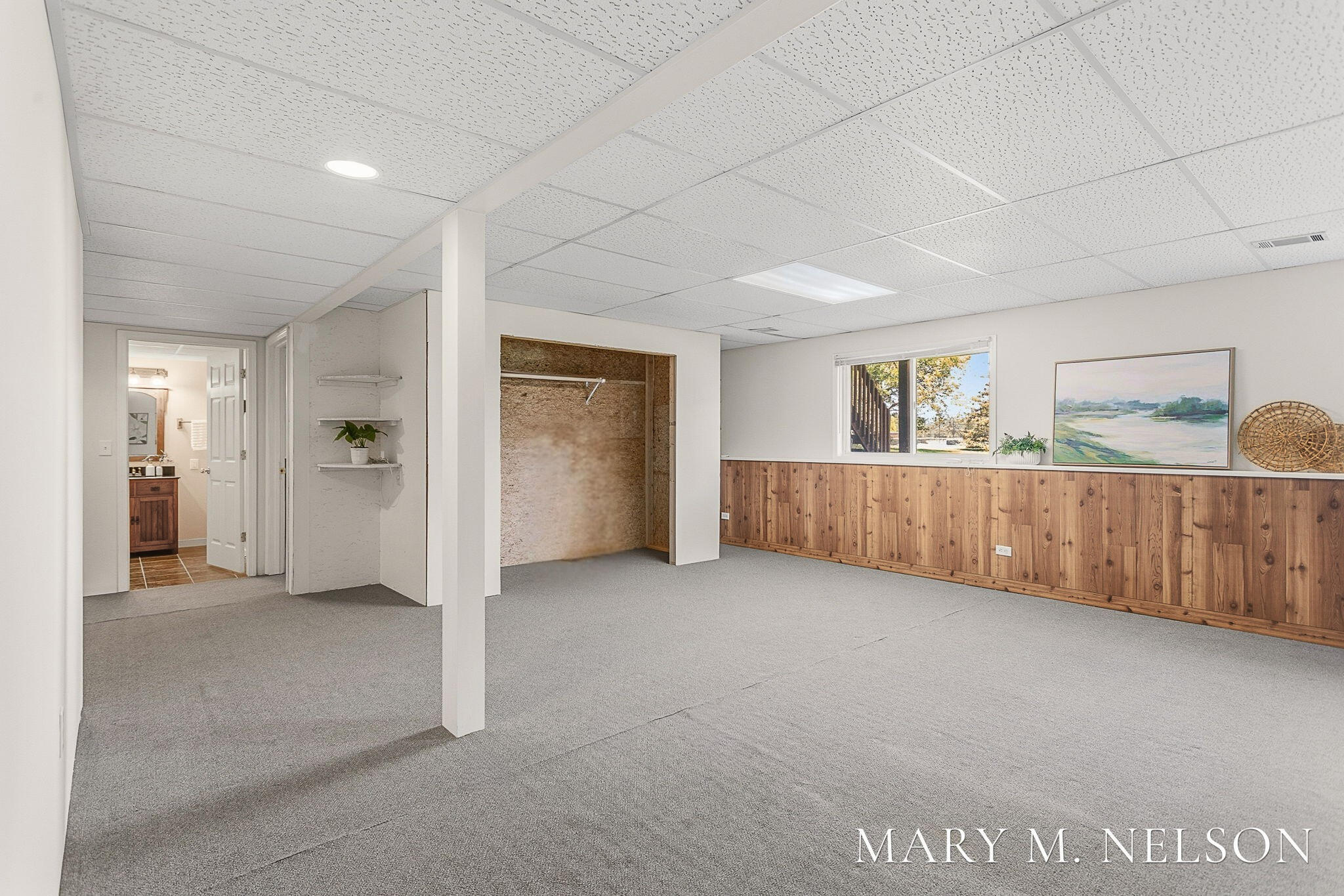 61 Majestic Court Zeeland MI 49464