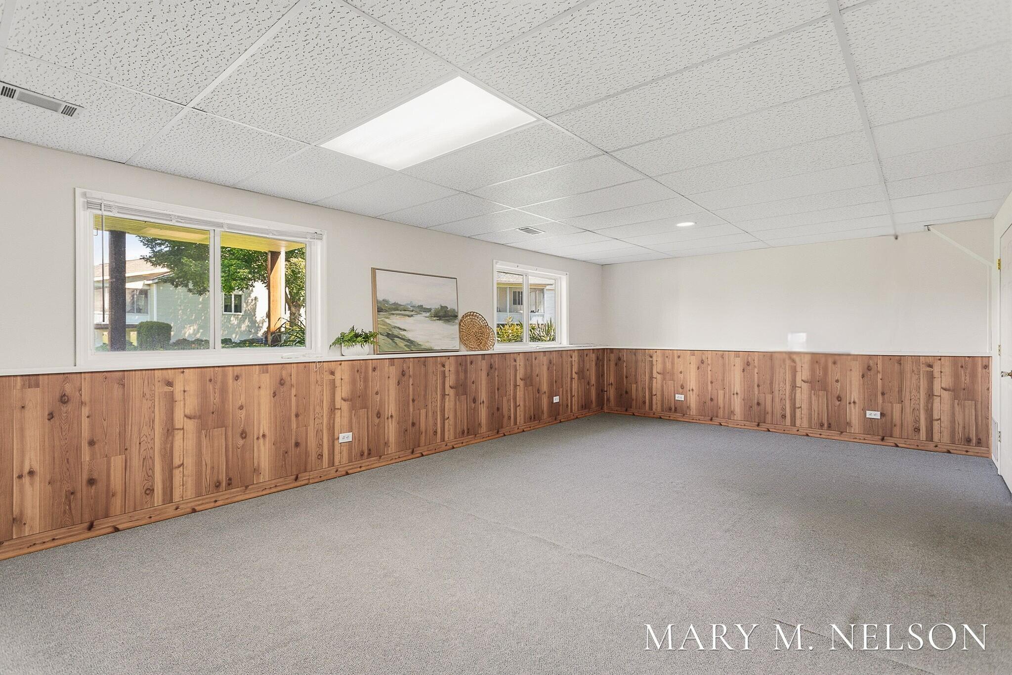 61 Majestic Court Zeeland MI 49464