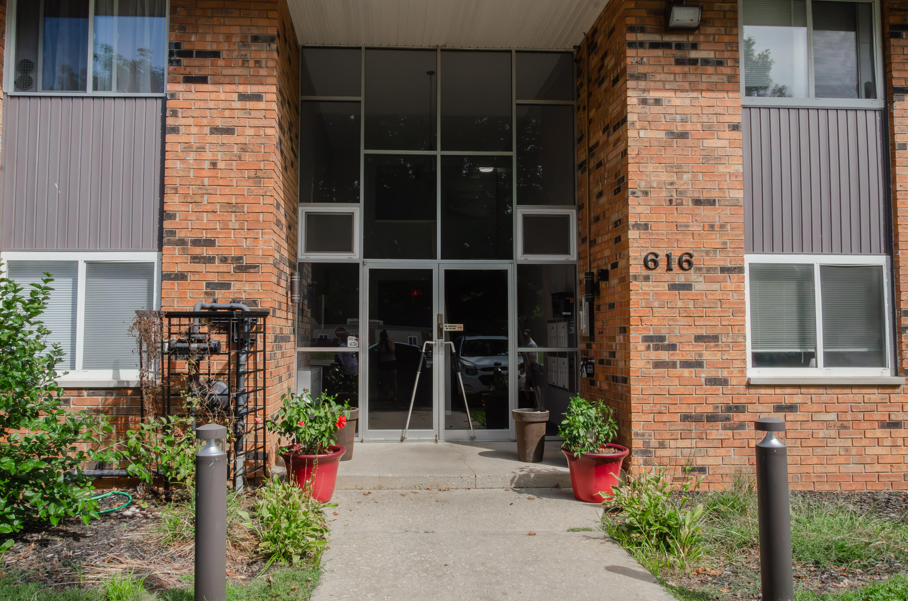 616 Lynn Avenue Kalamazoo MI 49008