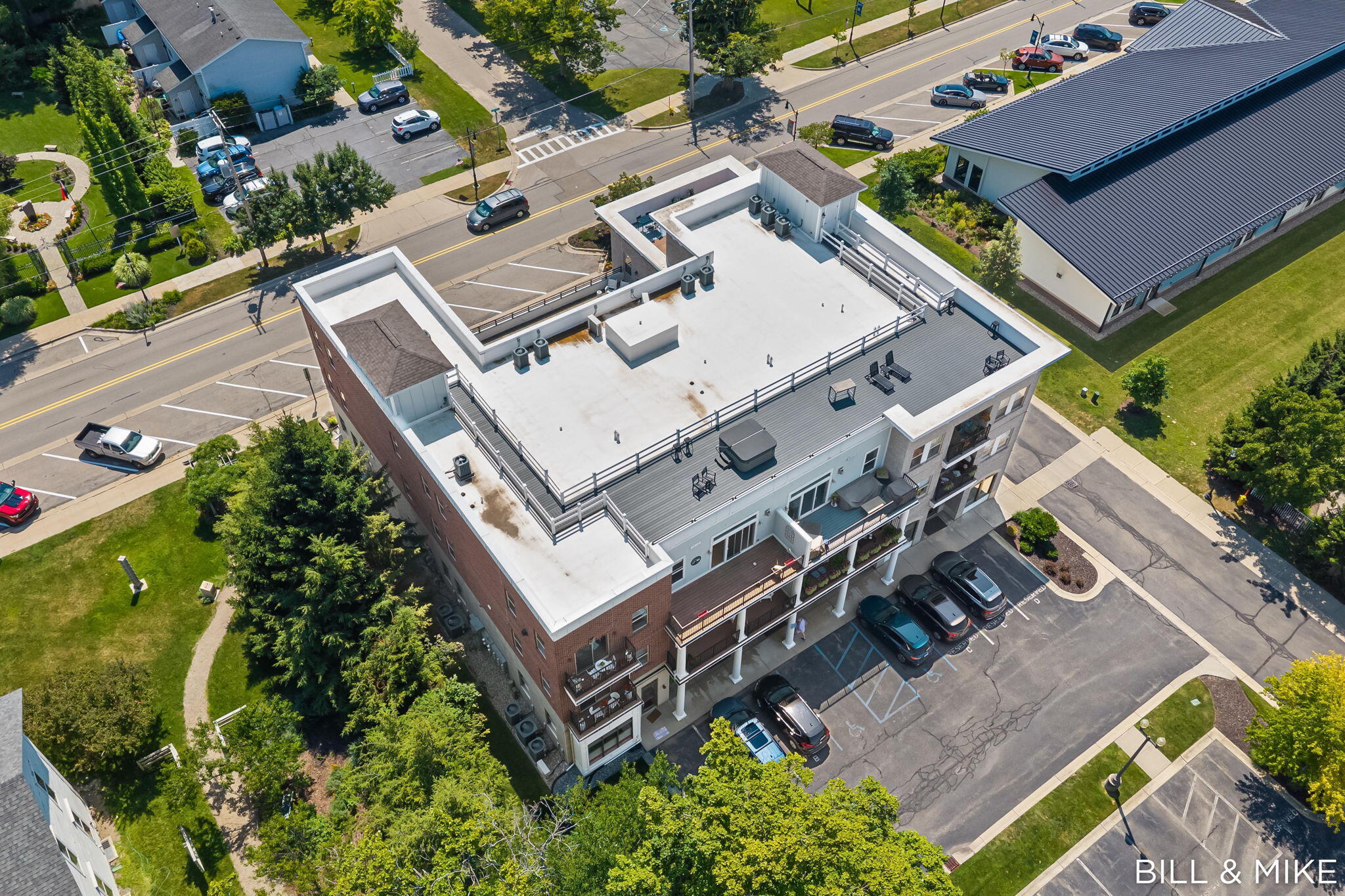 150 W Center Street Douglas MI 49406