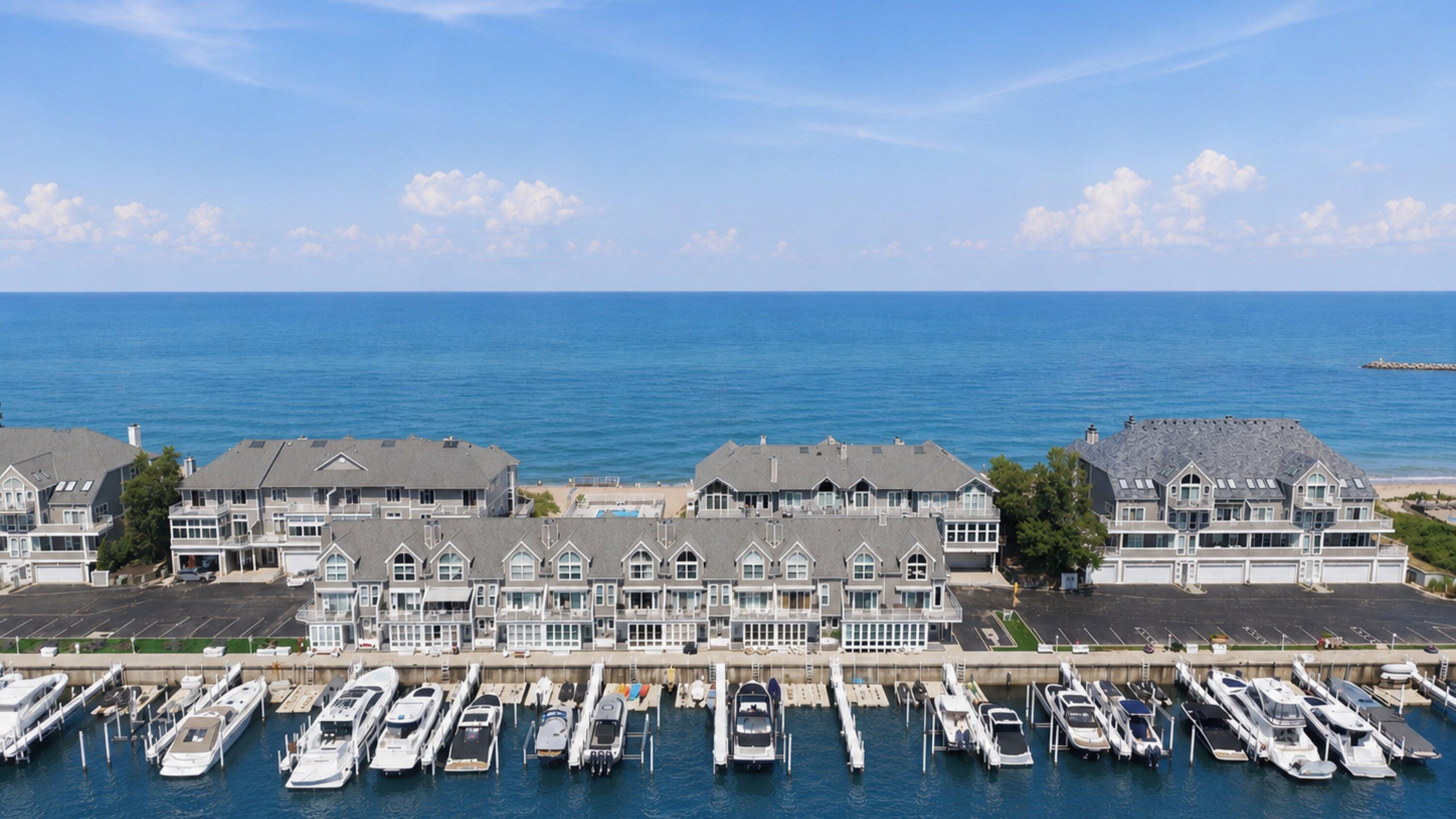 New Buffalo MI, 409 Lake Drive, Unit 17