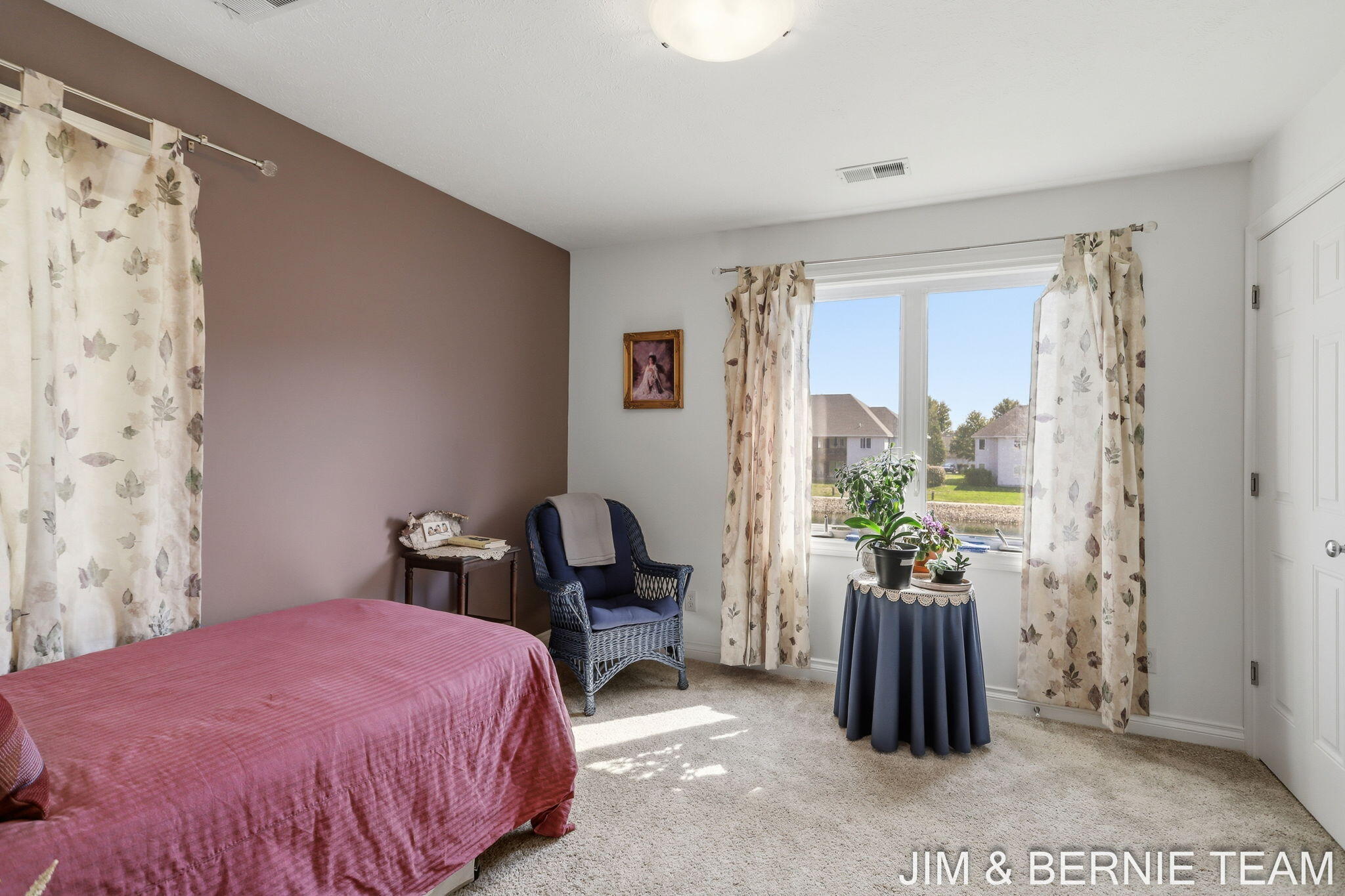 3042 W Crystal Waters Drive Holland MI 49424