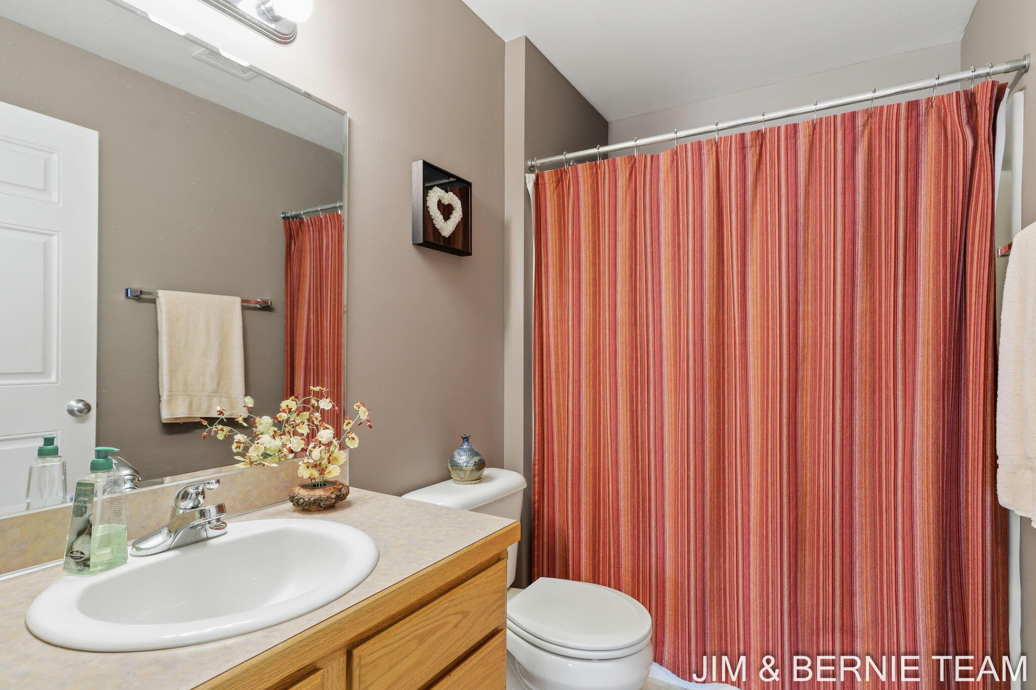 3042 W Crystal Waters Drive Holland MI 49424