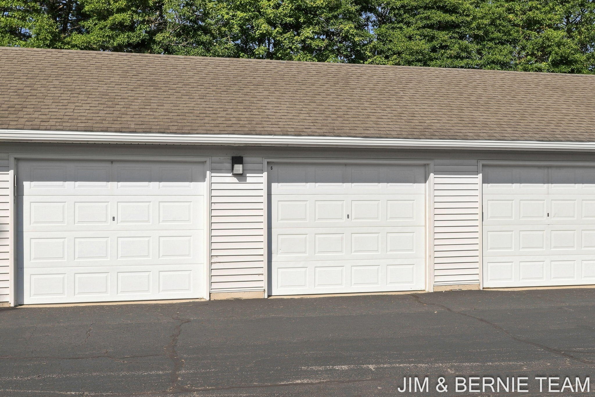 3042 W Crystal Waters Drive Holland MI 49424
