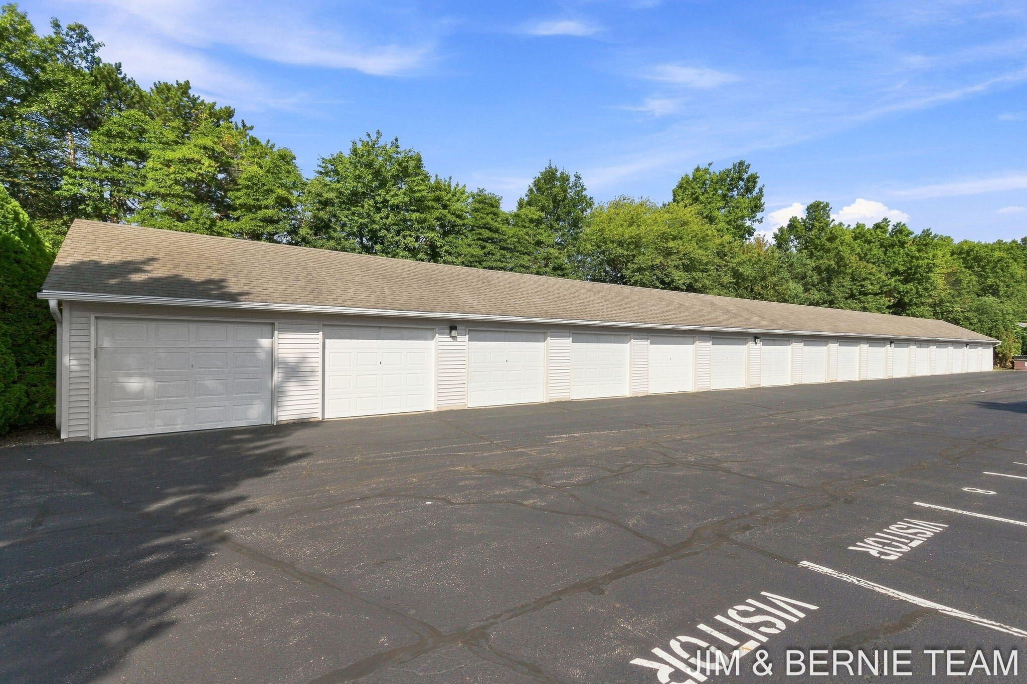 3042 W Crystal Waters Drive Holland MI 49424