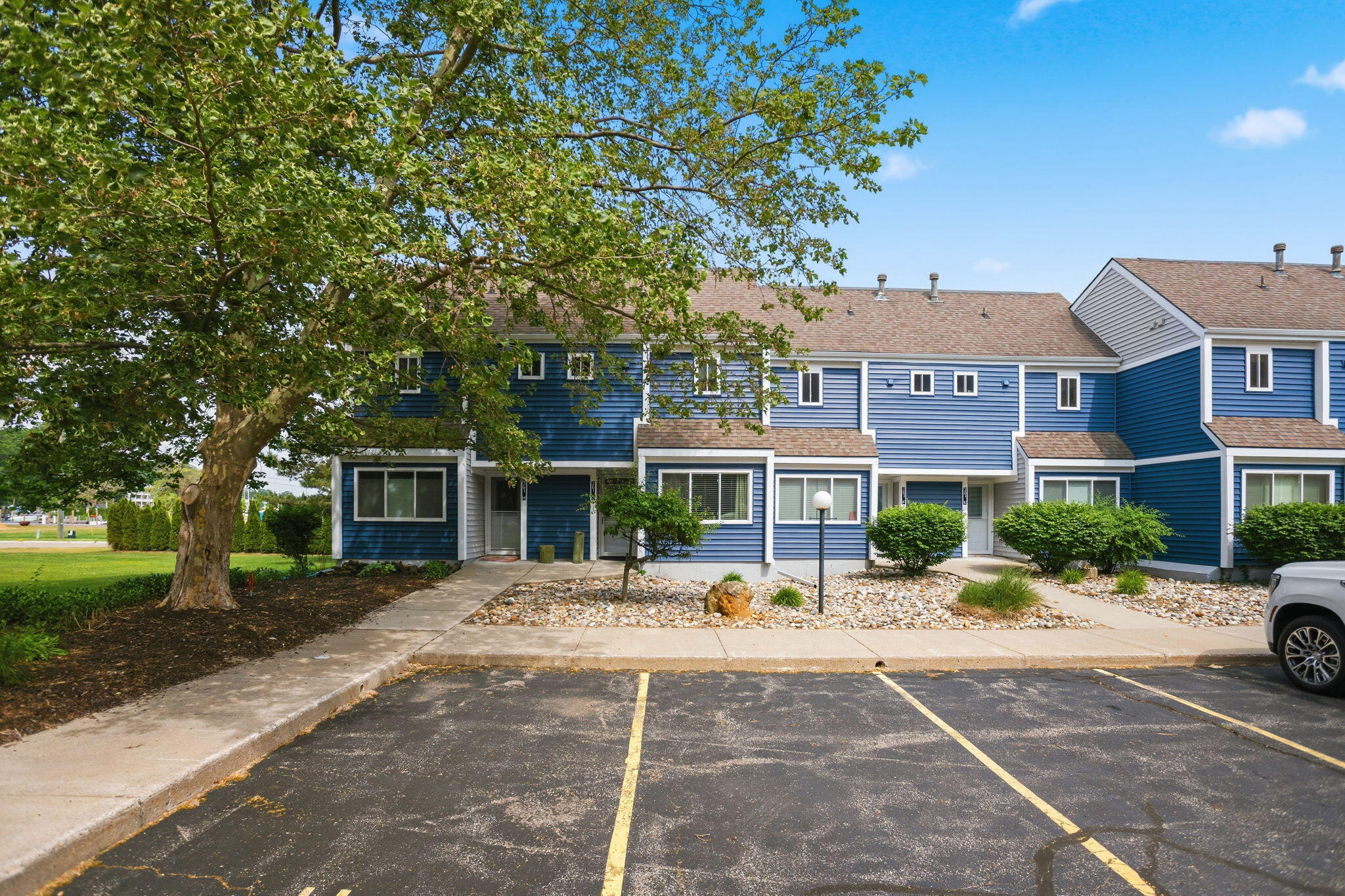 261 Black River Street South Haven MI 49090