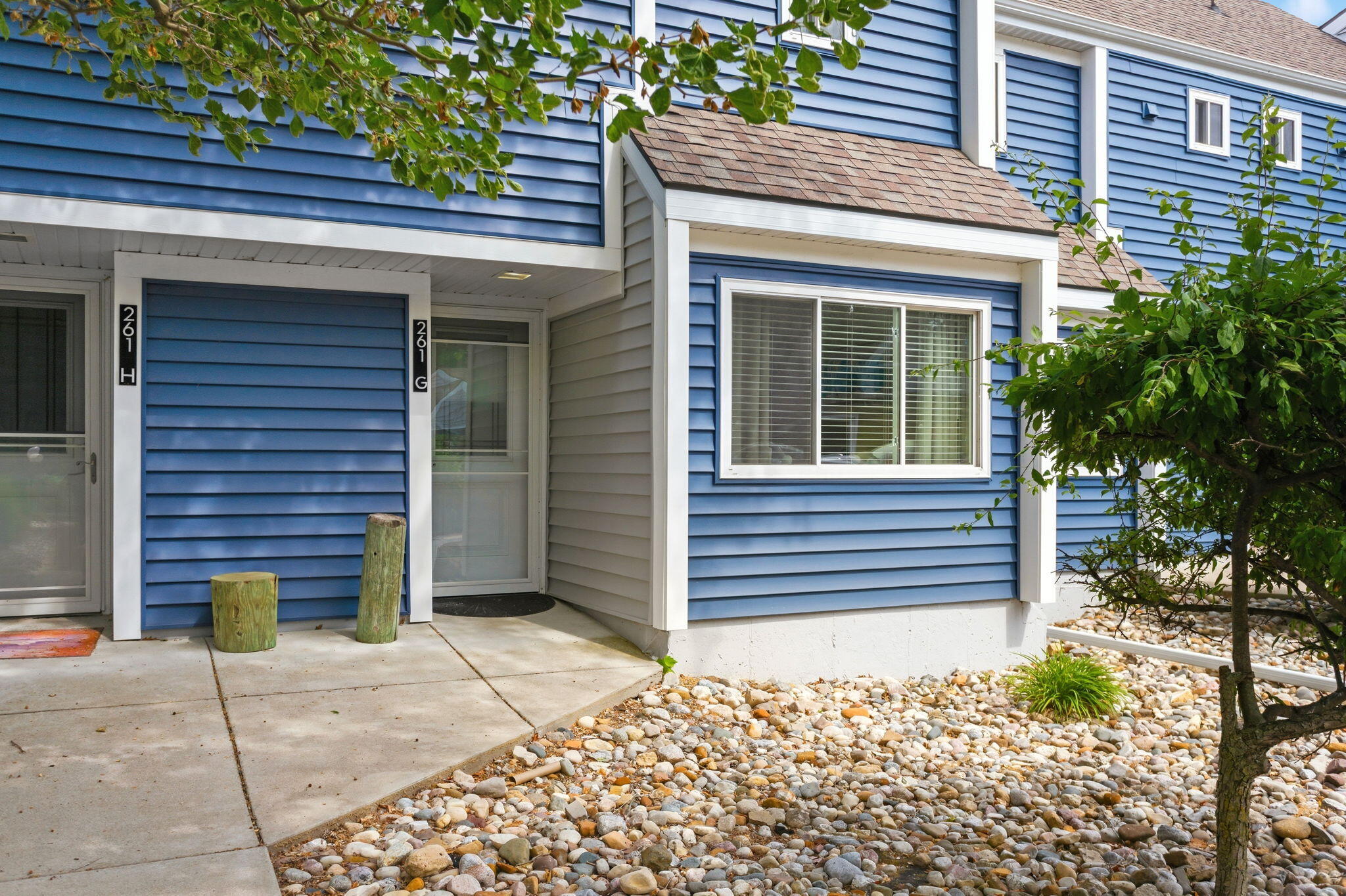 261 Black River Street South Haven MI 49090