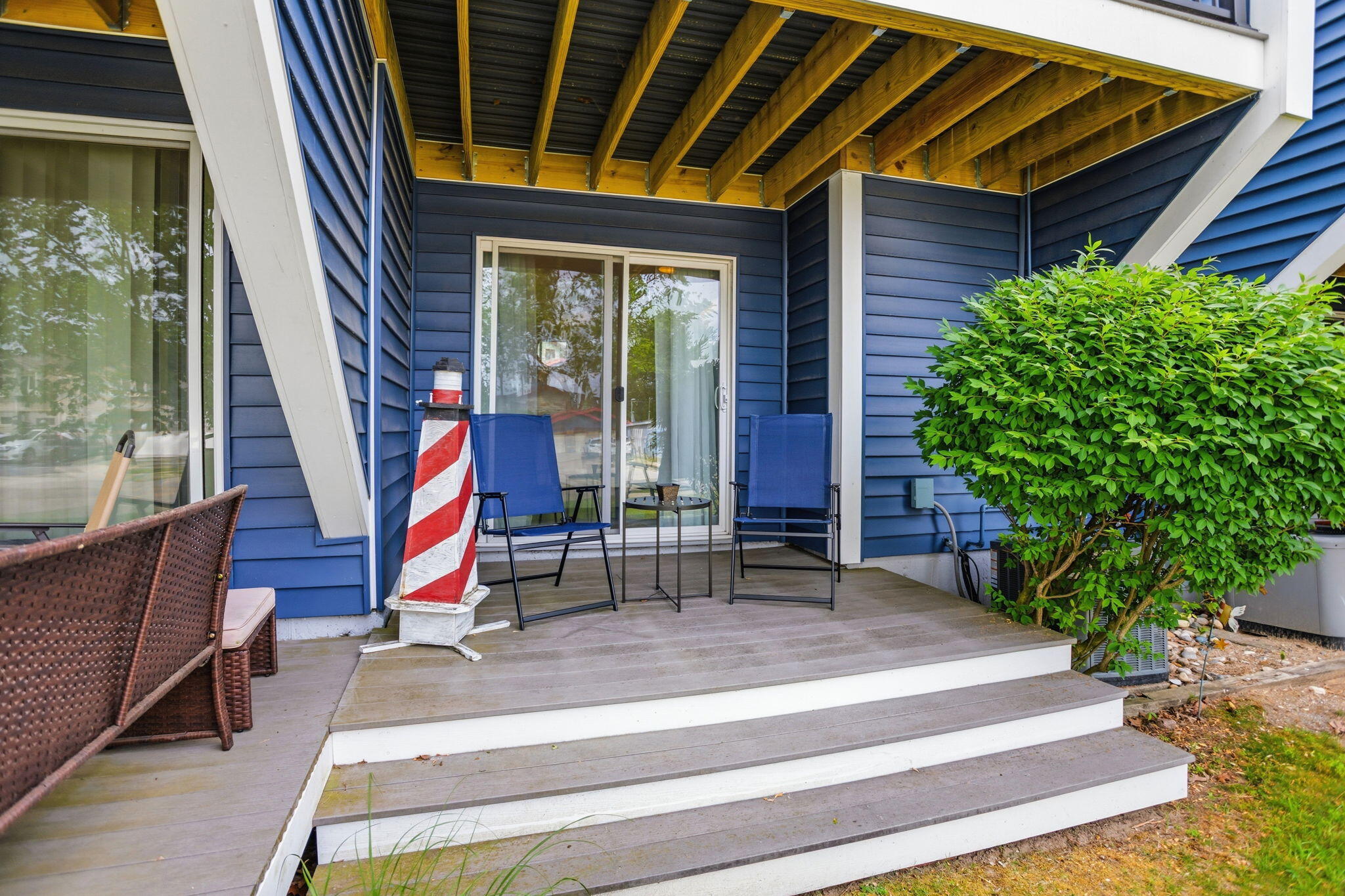 261 Black River Street South Haven MI 49090