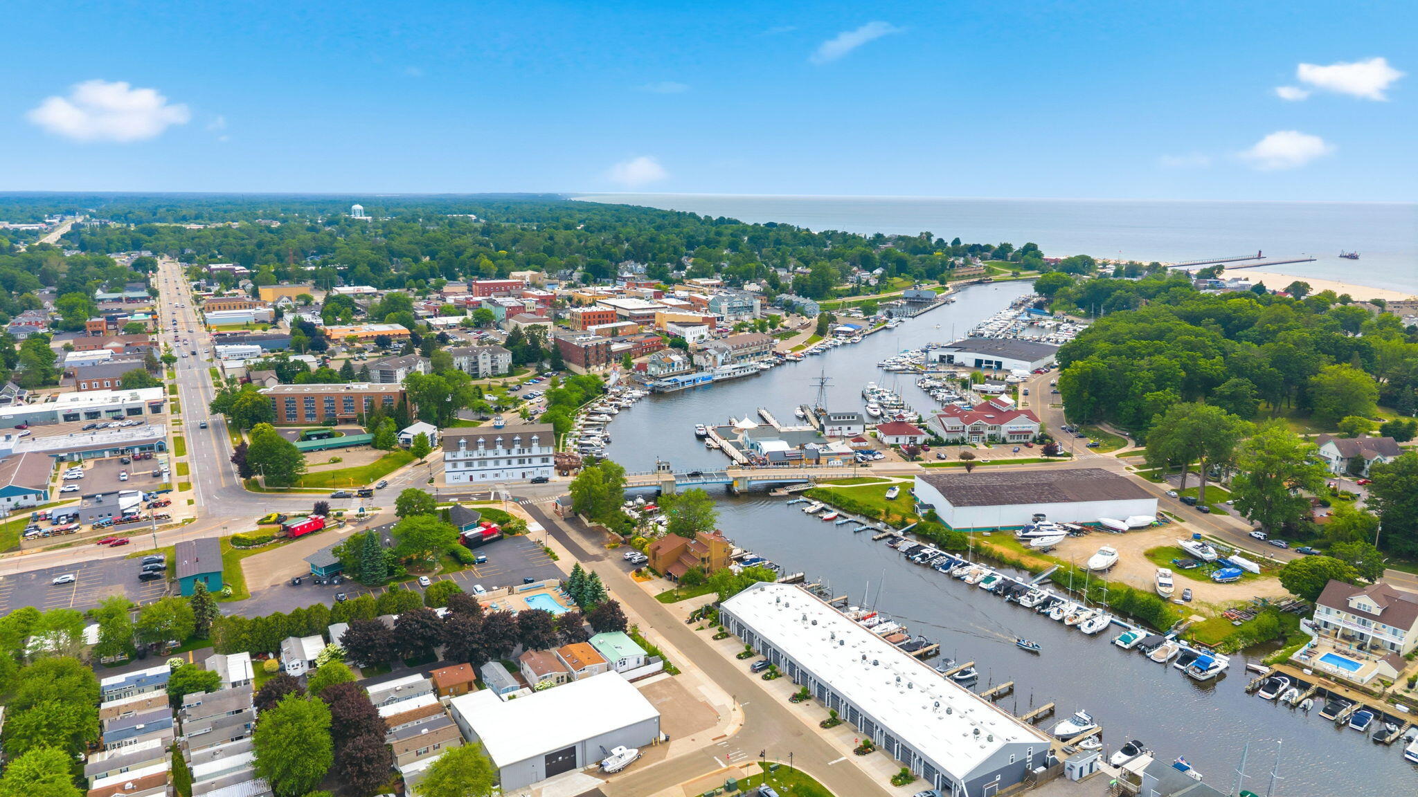 261 Black River Street South Haven MI 49090