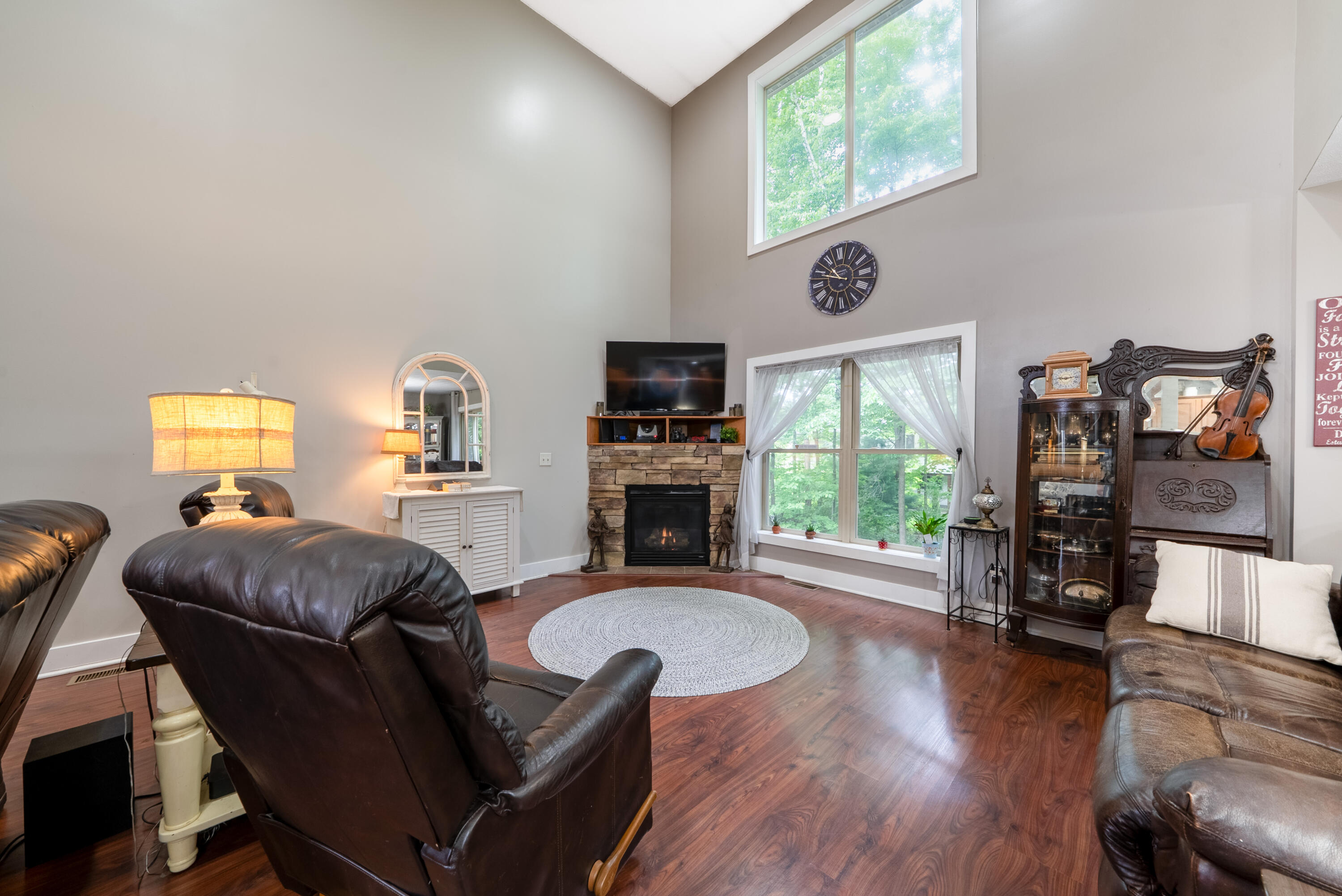 907 N Sandalwood Circle Muskegon MI 49441