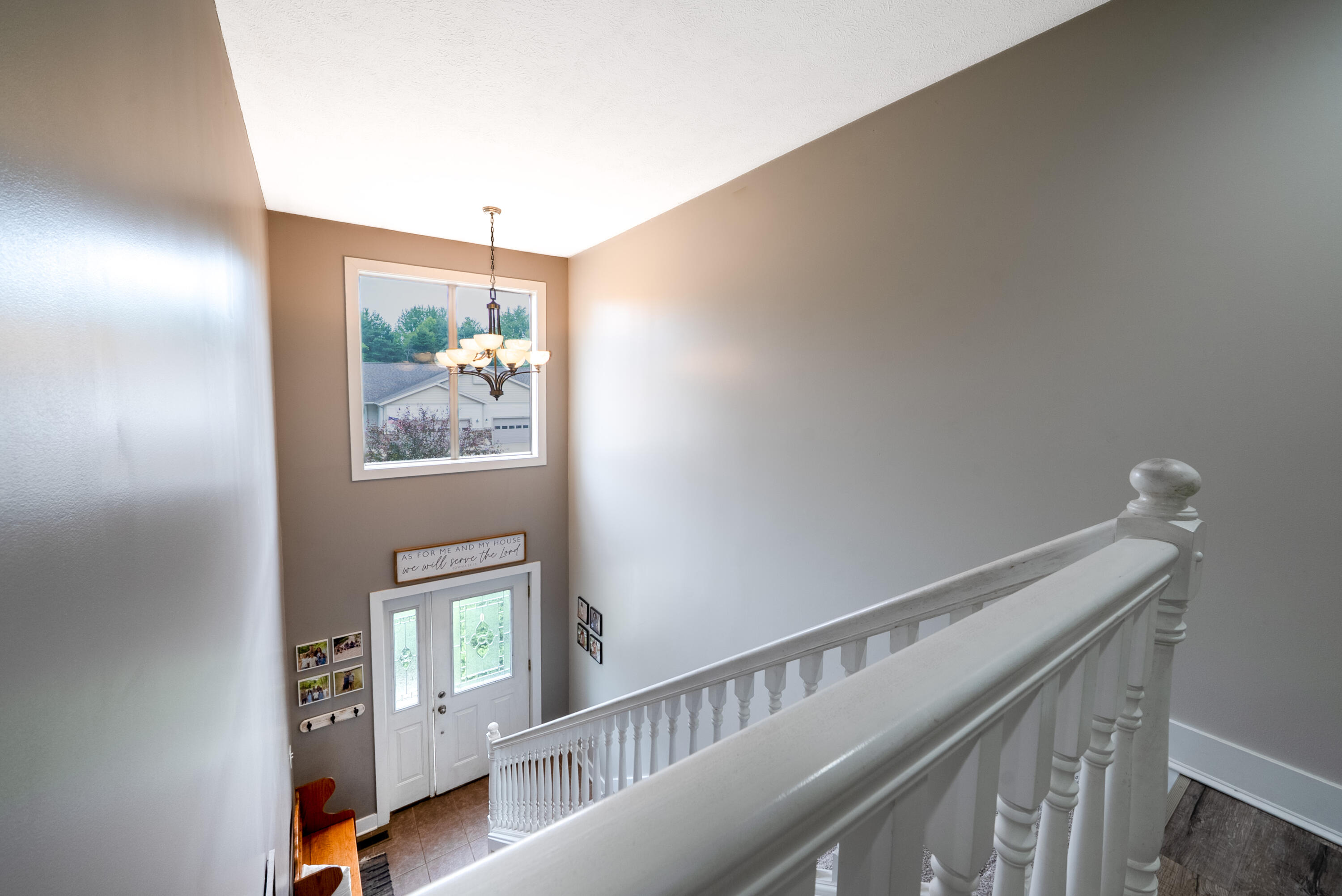 907 N Sandalwood Circle Muskegon MI 49441