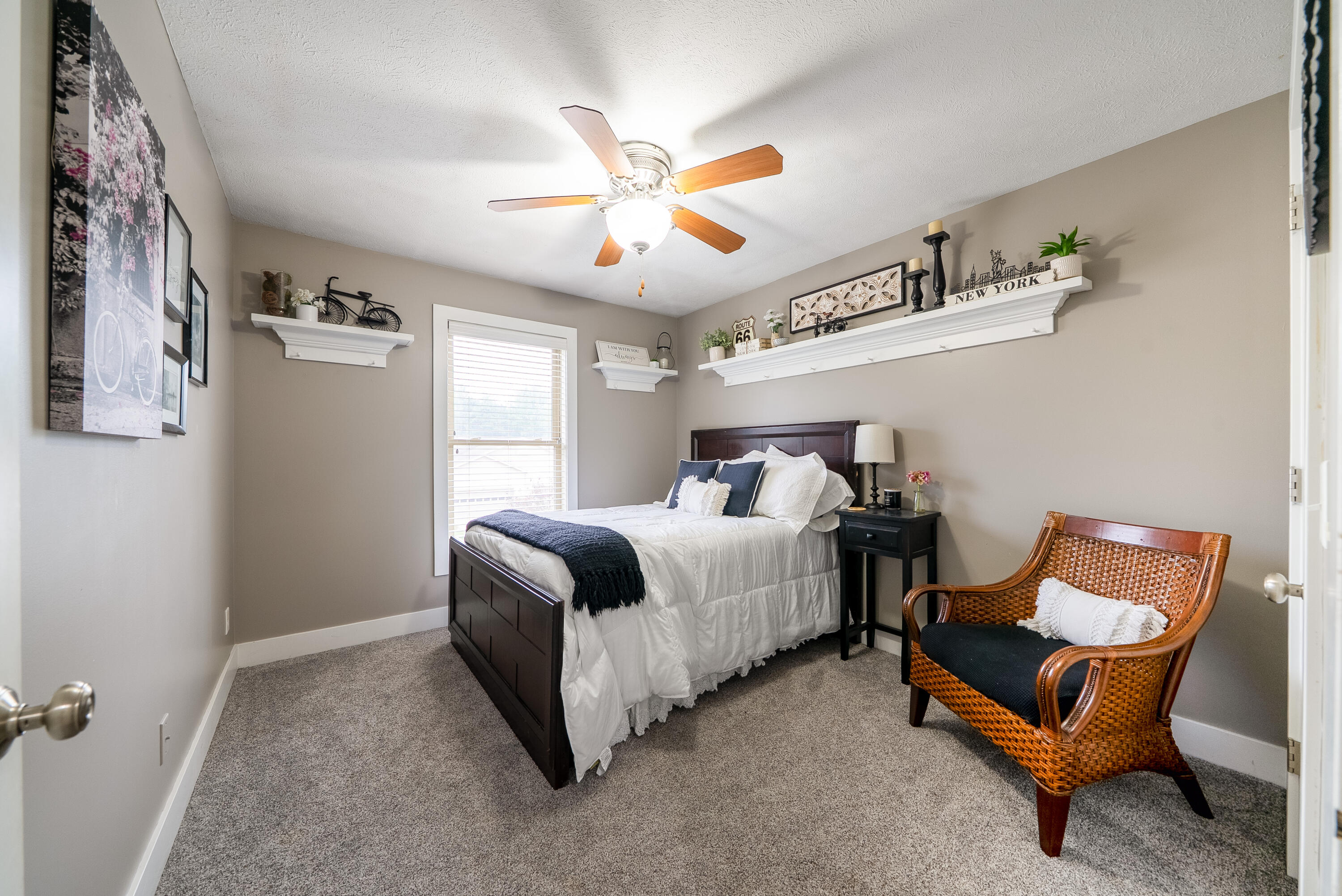 907 N Sandalwood Circle Muskegon MI 49441