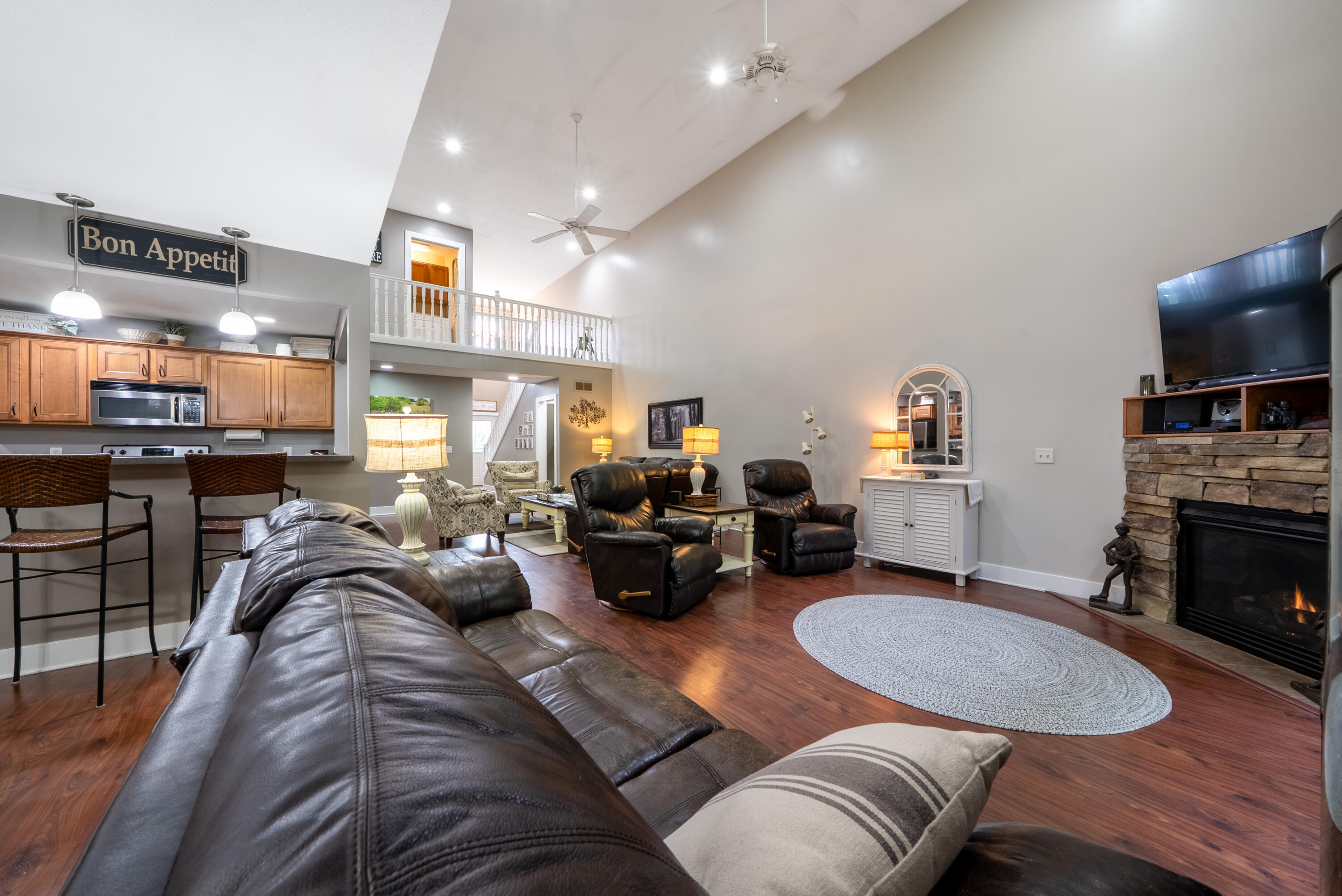 907 N Sandalwood Circle Muskegon MI 49441