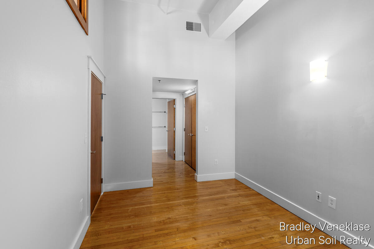 600 Broadway Avenue NW Grand Rapids MI 49504