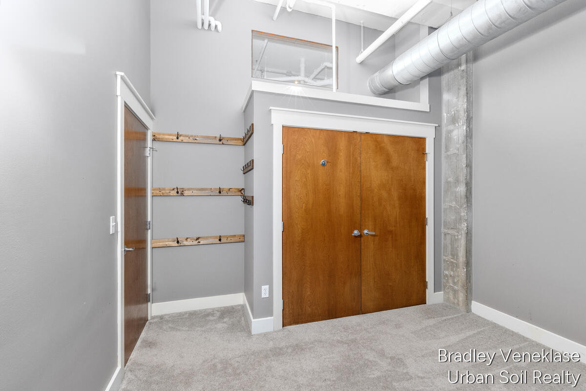 600 Broadway Avenue NW Grand Rapids MI 49504