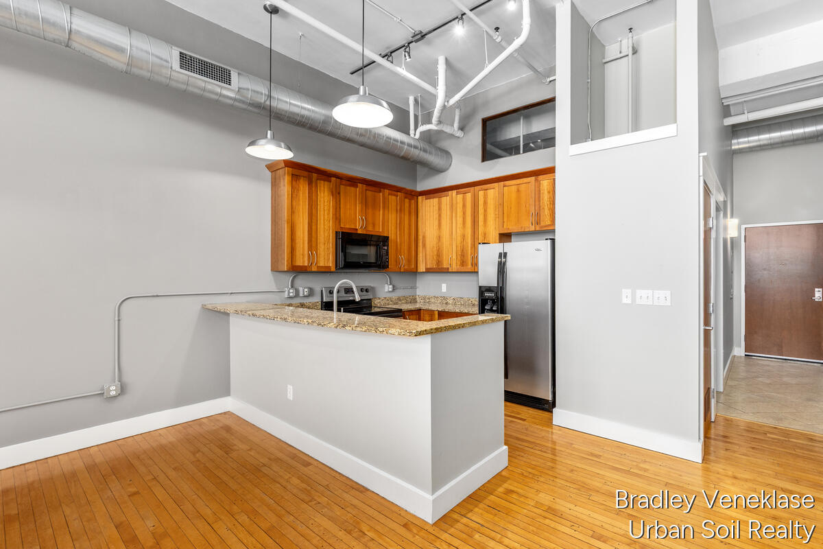 600 Broadway Avenue NW Grand Rapids MI 49504
